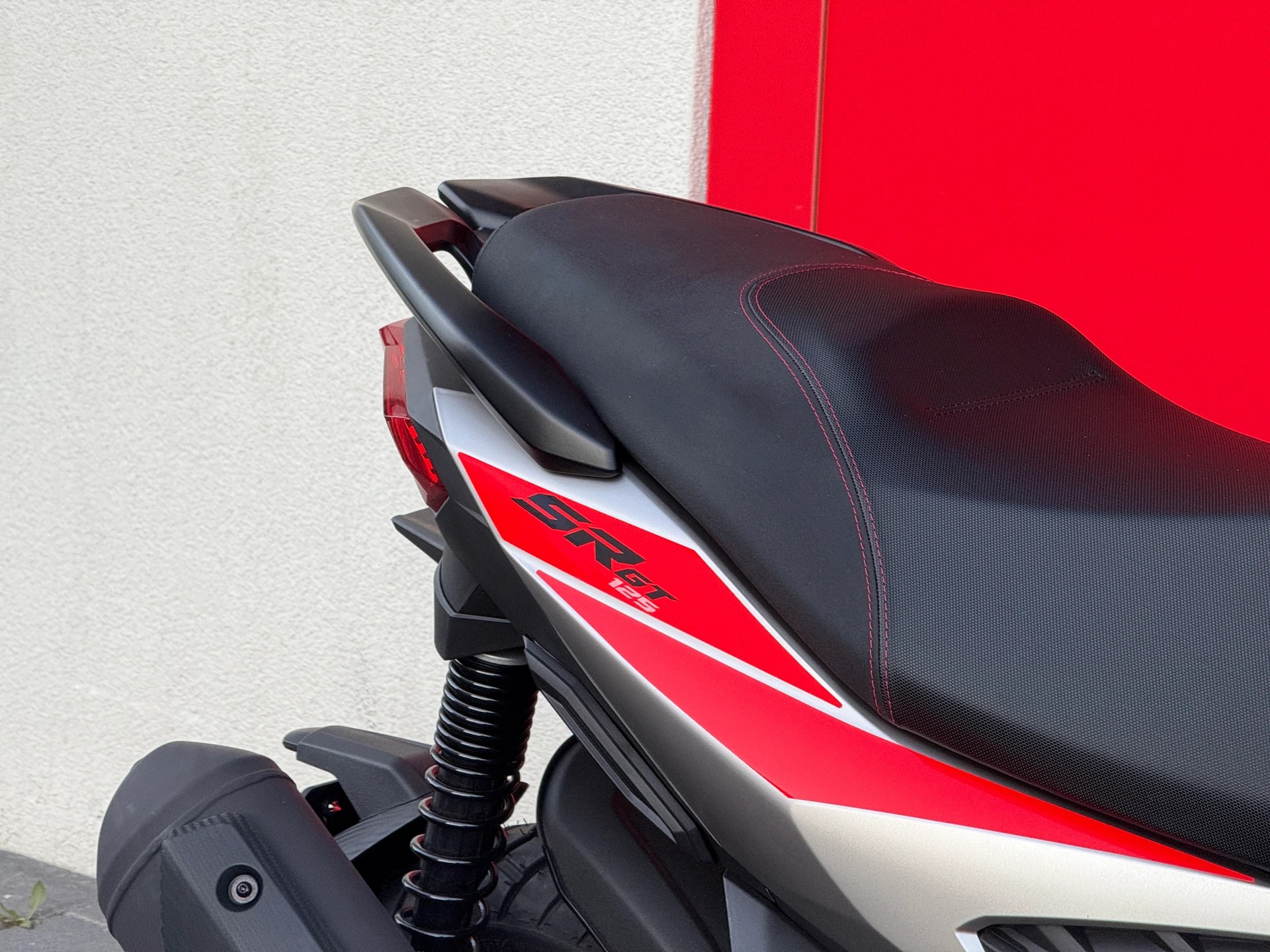 APRILIA SR 200 GT Sport ABS E5+-image-8