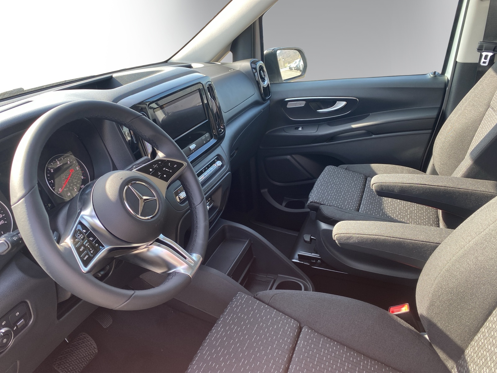 MERCEDES-BENZ Vito 116 CDI Lang Select Tourer 4Matic 9G-Tronic-image-4