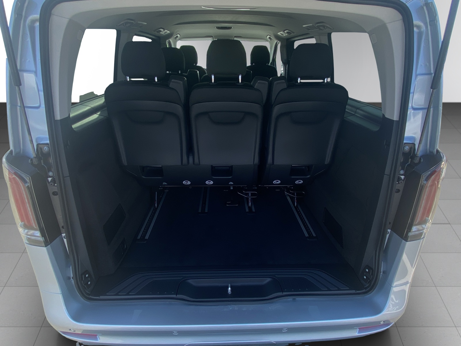 MERCEDES-BENZ Vito 116 CDI Lang Select Tourer 4Matic 9G-Tronic-image-7