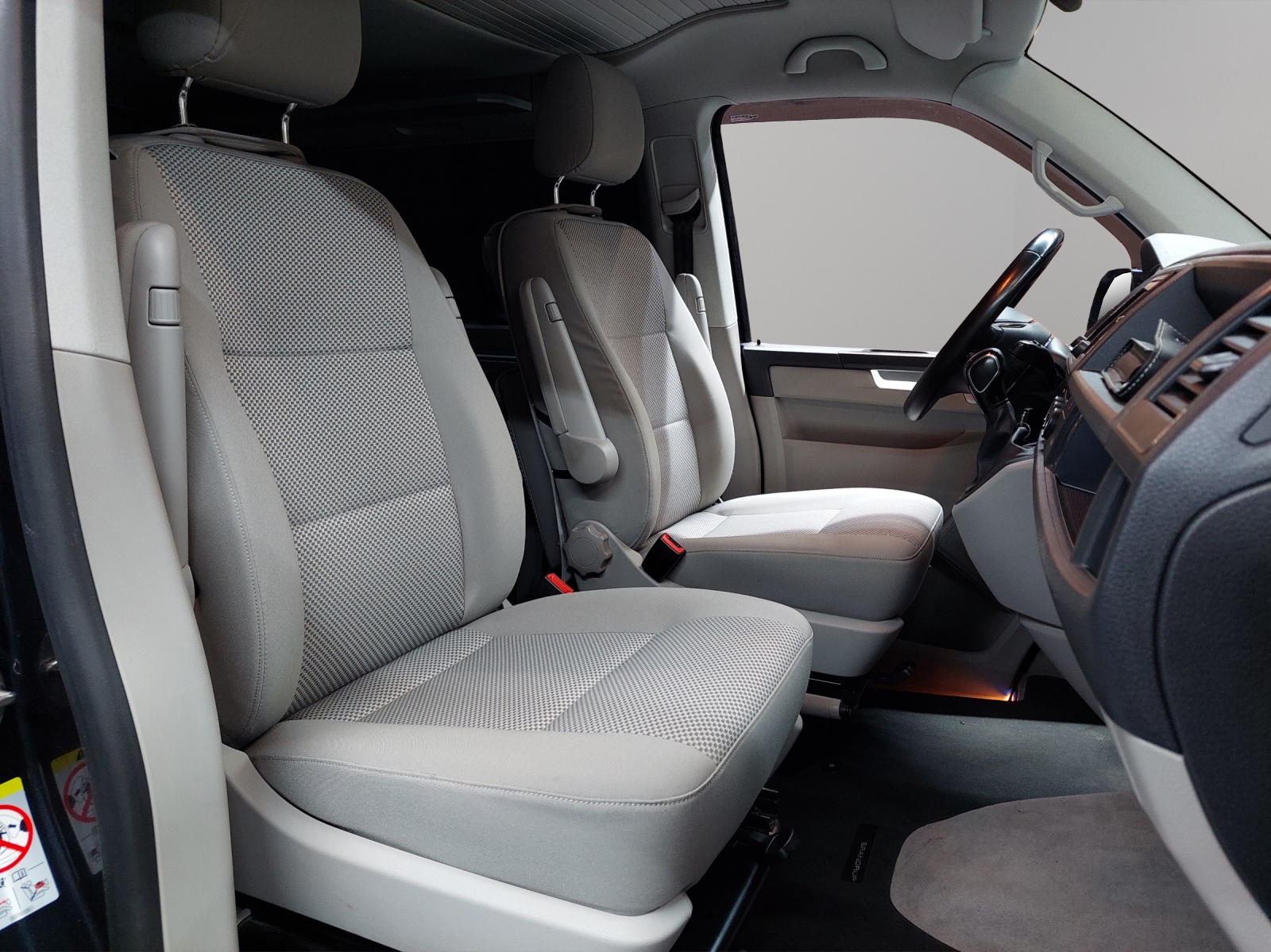 VW T6 California 2.0 Bi-TDI Beach Liberty 4Motion DSG-image-12