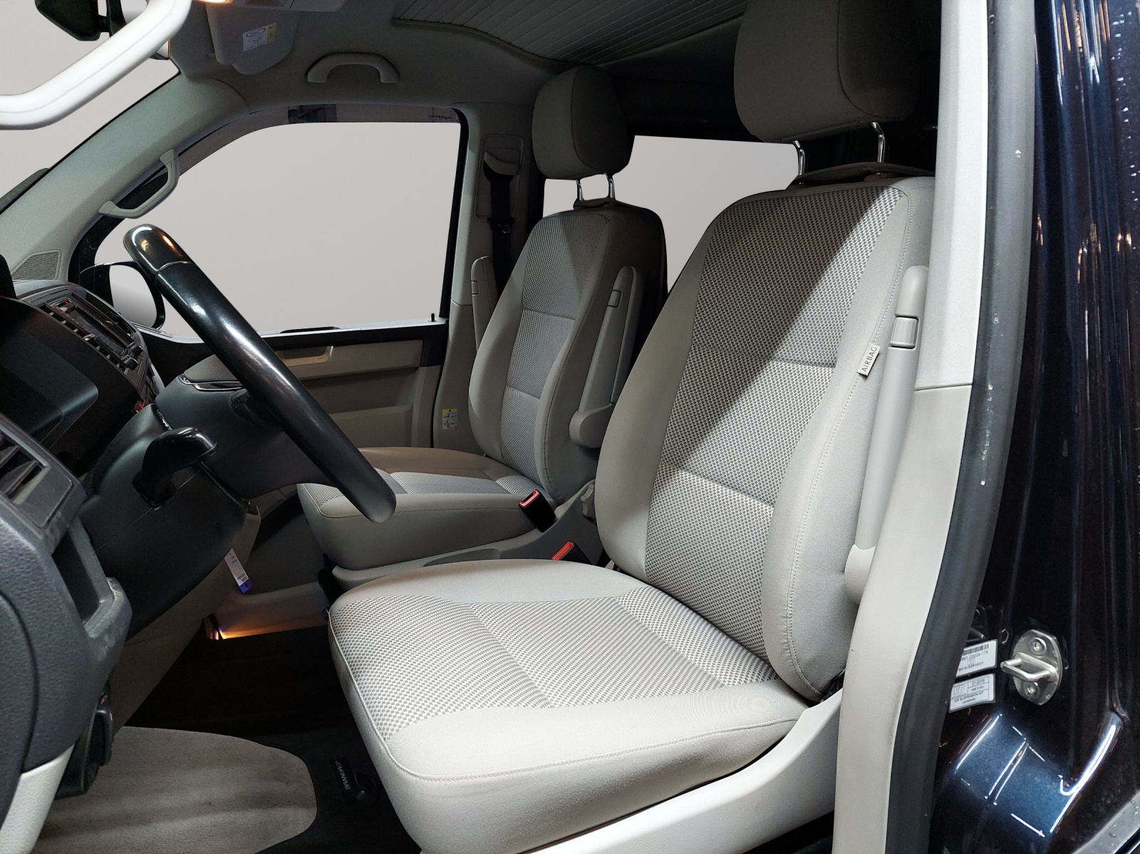 VW T6 California 2.0 Bi-TDI Beach Liberty 4Motion DSG-image-8