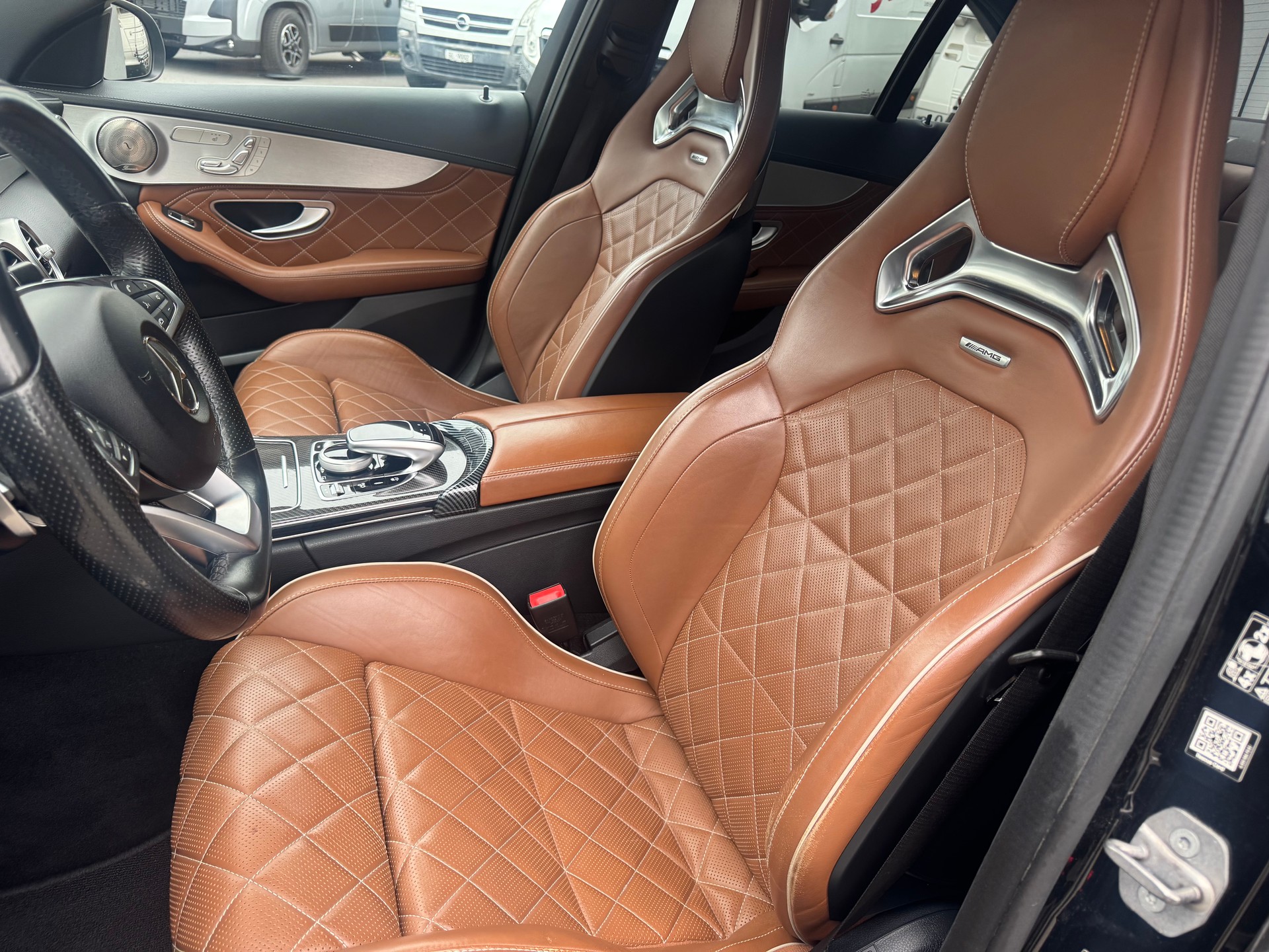 MERCEDES-BENZ C 43 AMG 4Matic 9G-Tronic-image-7