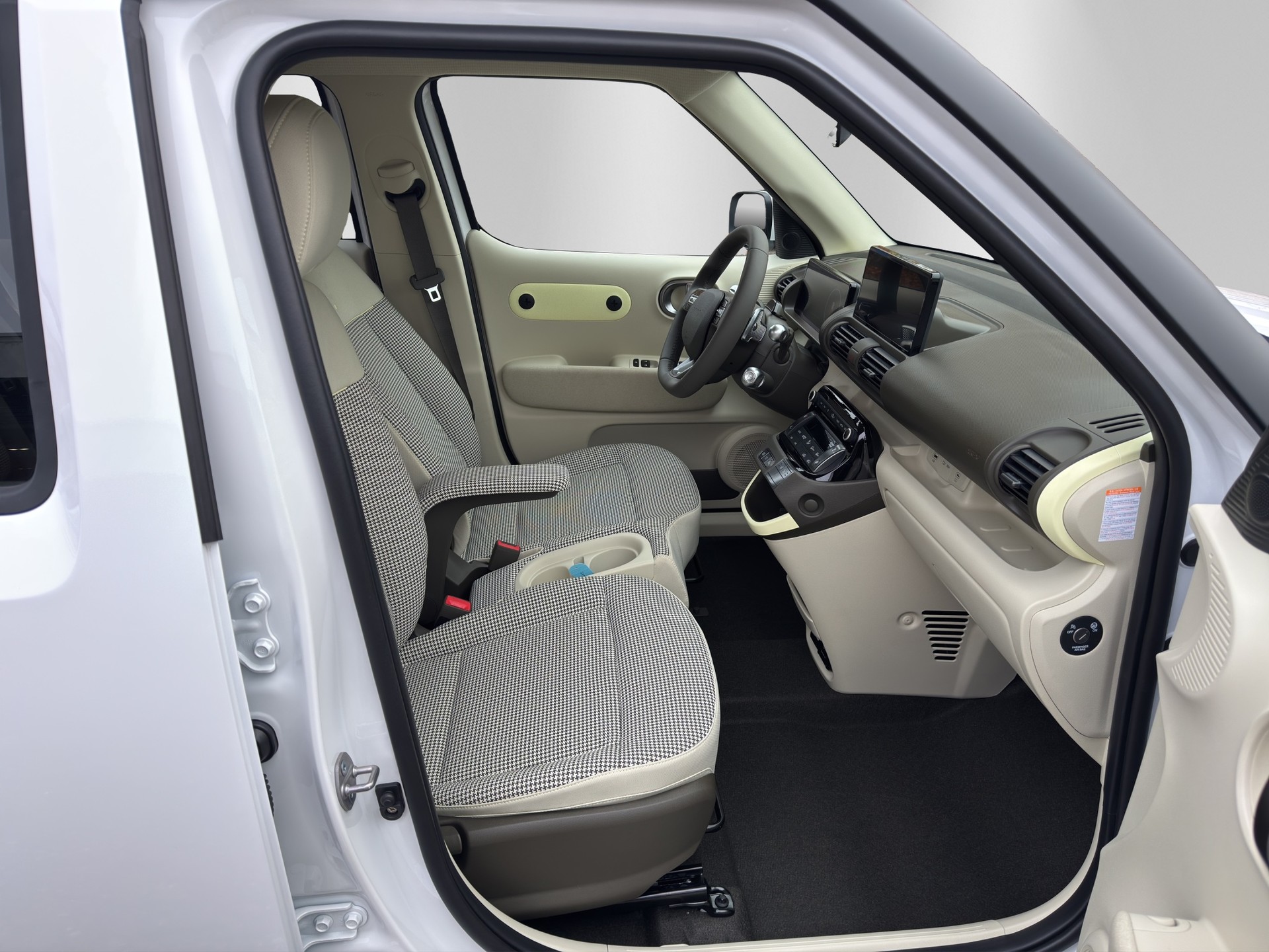 HYUNDAI Inster 49kWh Amplia-image-11