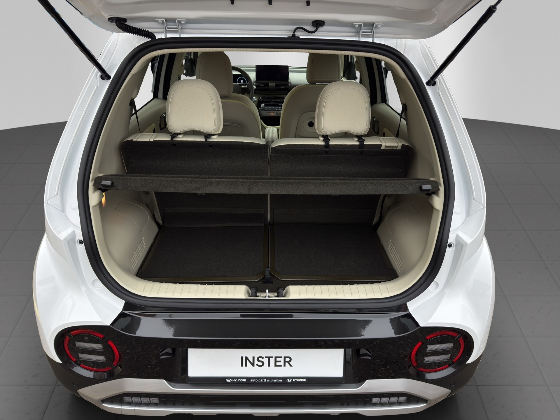 HYUNDAI Inster 49kWh Amplia-image-8