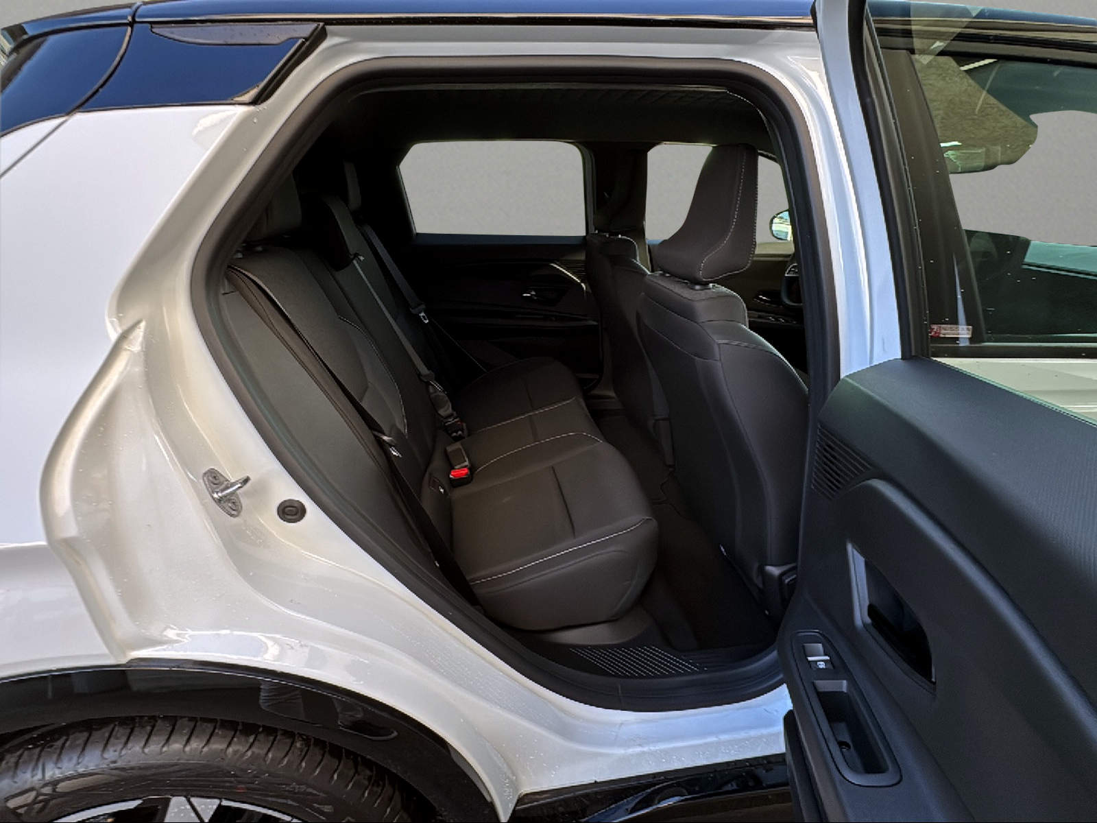 NISSAN Micra 52kWh Advance-image-13