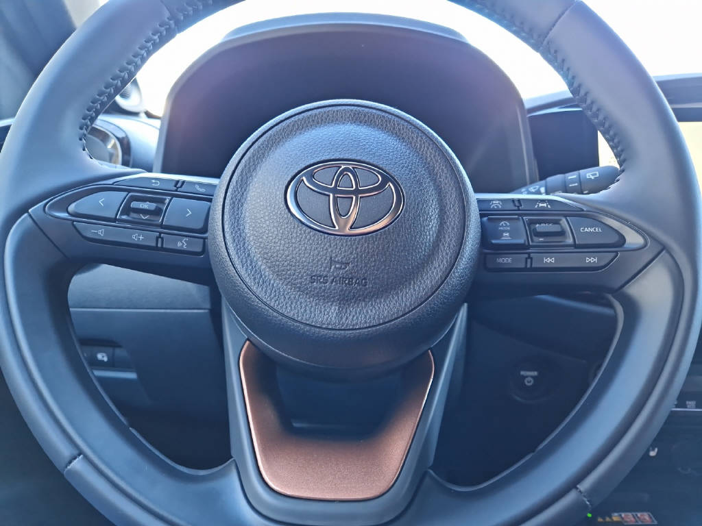 TOYOTA Aygo X 1.5 VVT-i HSD Style 48142/000-image-15