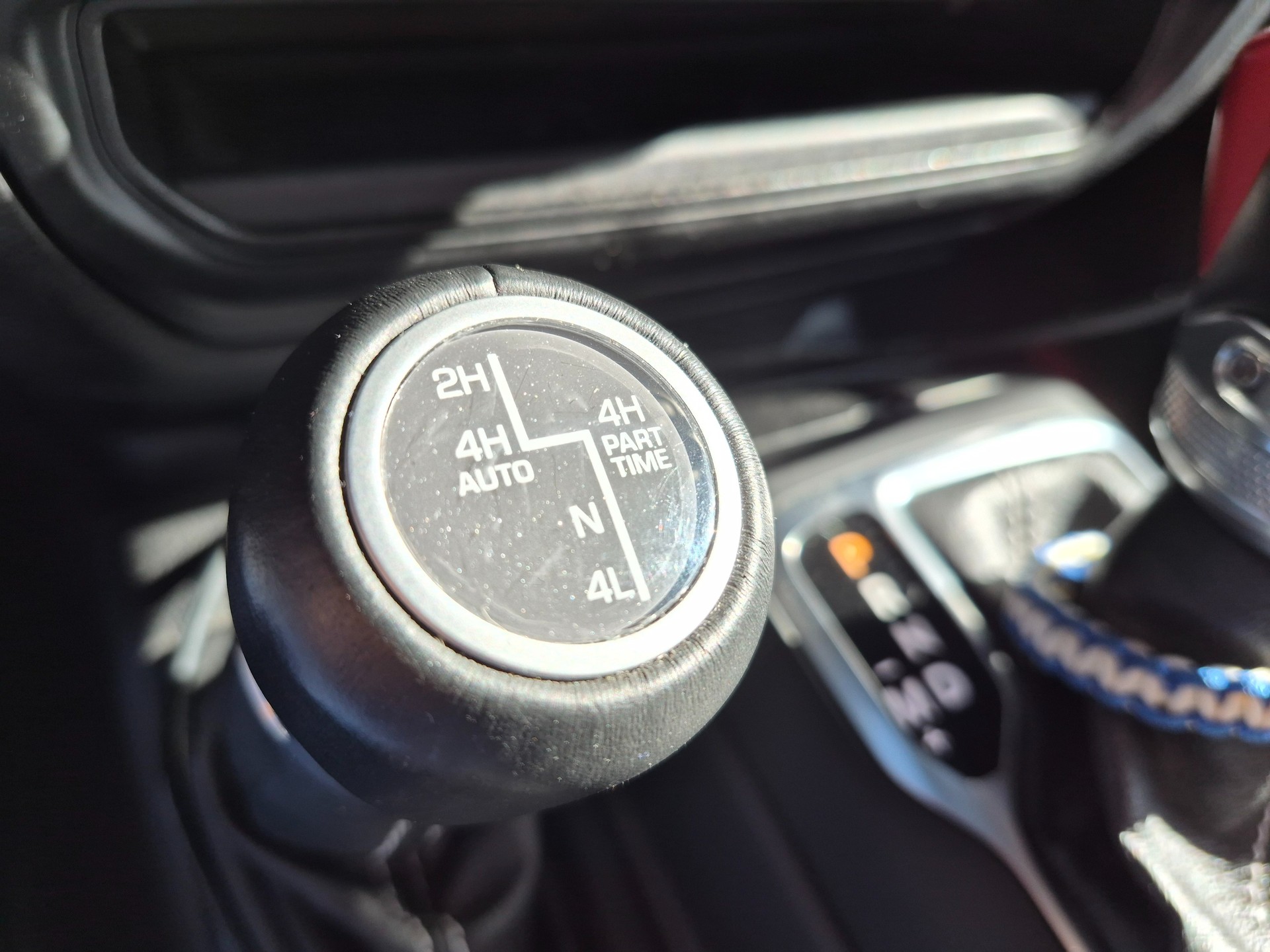 JEEP Gladiator 3.0 V6 Overland-image-25