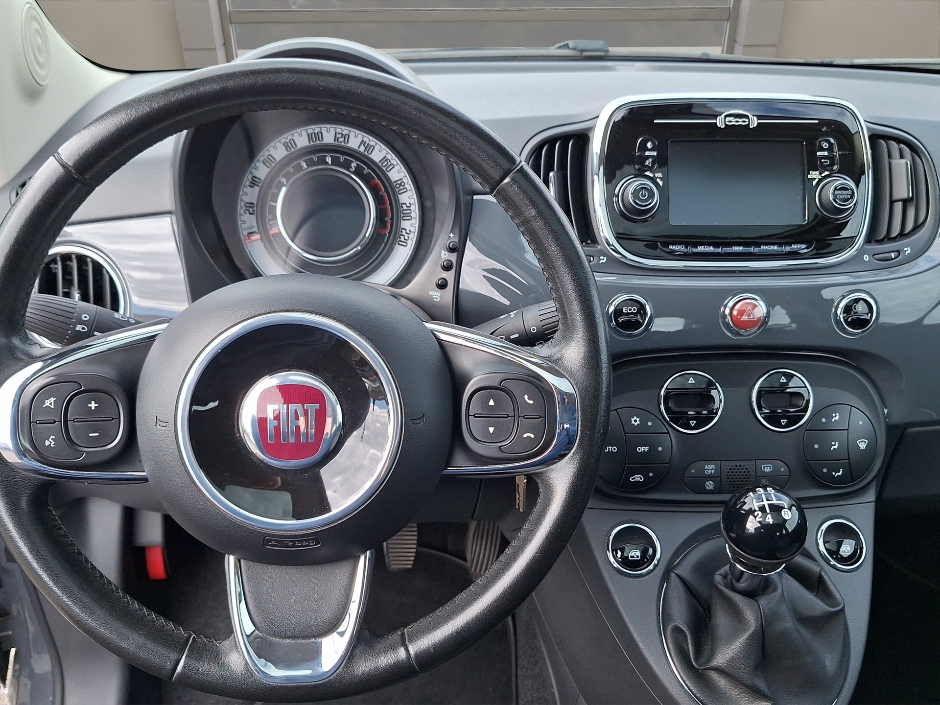 FIAT 500 0.9 Twinair Turbo Lounge-image-9