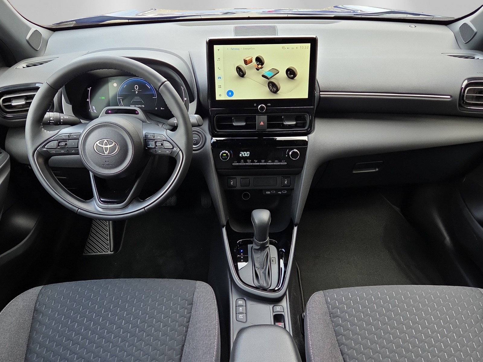 TOYOTA Yaris Cross 1.5 Trend e-CVT-image-12