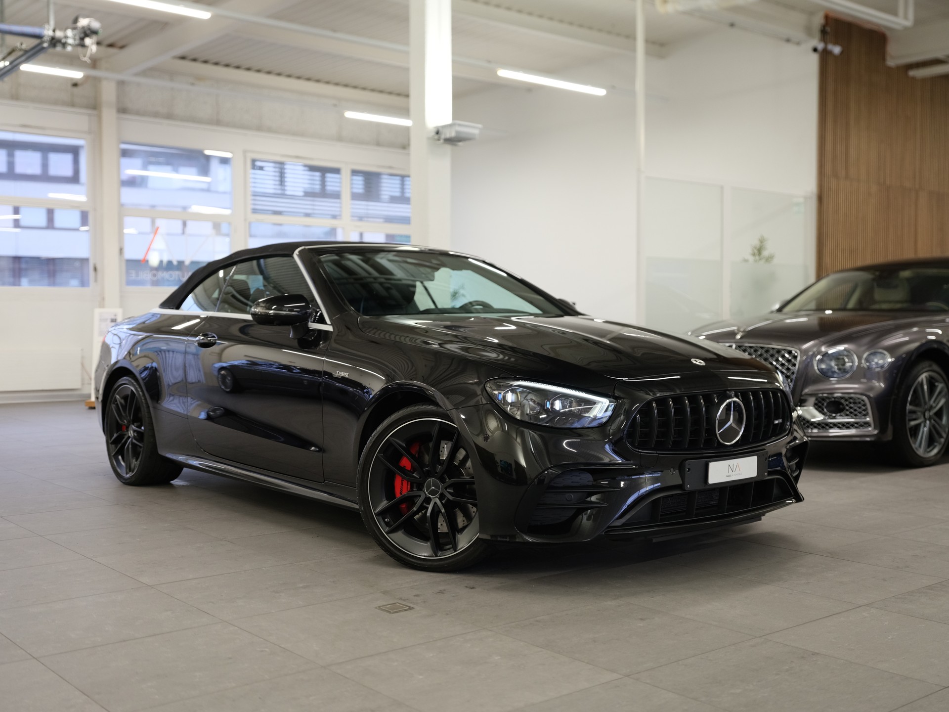 MERCEDES-BENZ AMG E 53 4Matic+ Speedshift 9G-TCT *Park-Paket* *360° Kamera* *Panorama Schiebedach*