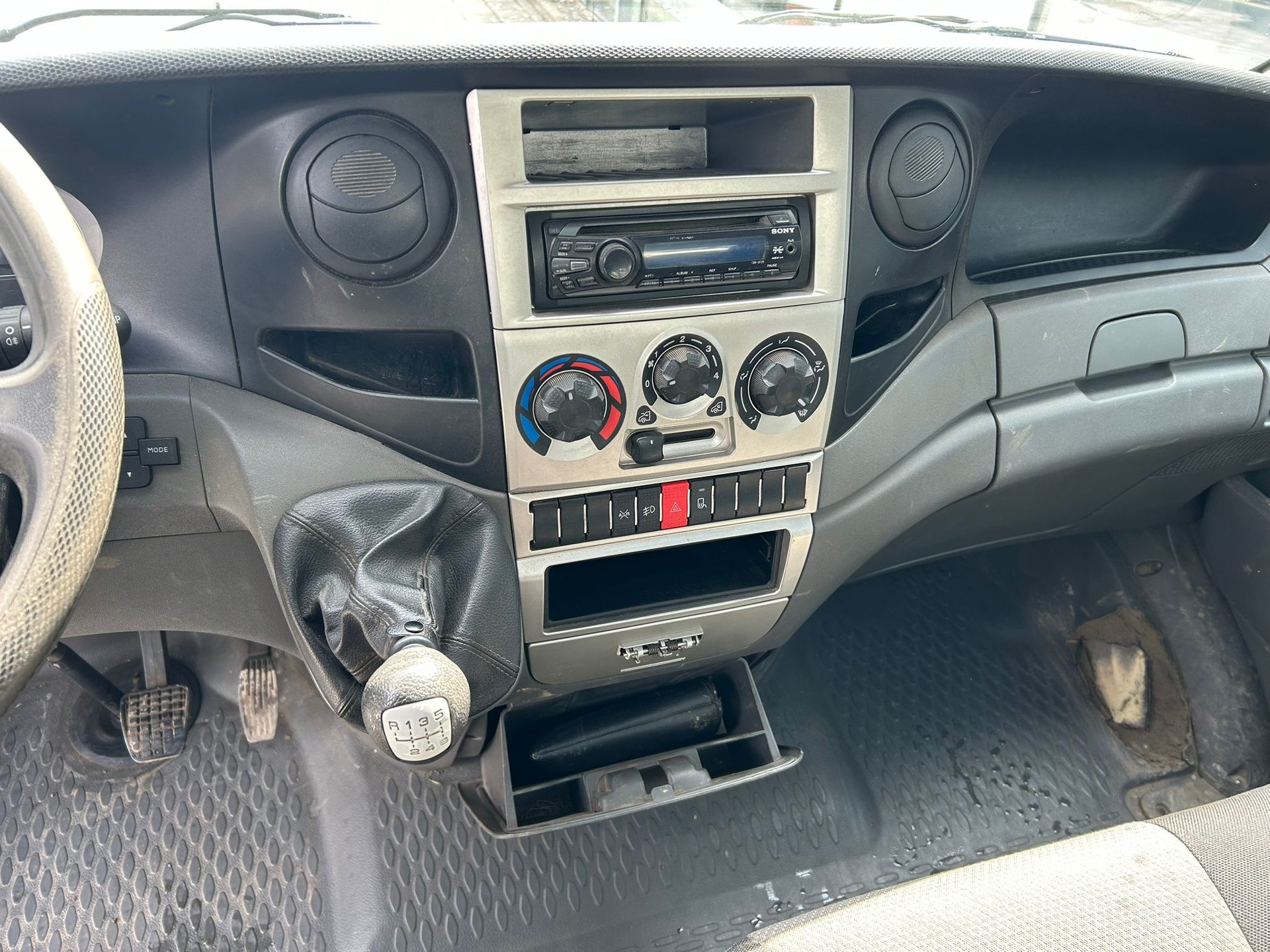 IVECO 35 C 15 3.0 Kipper-image-8