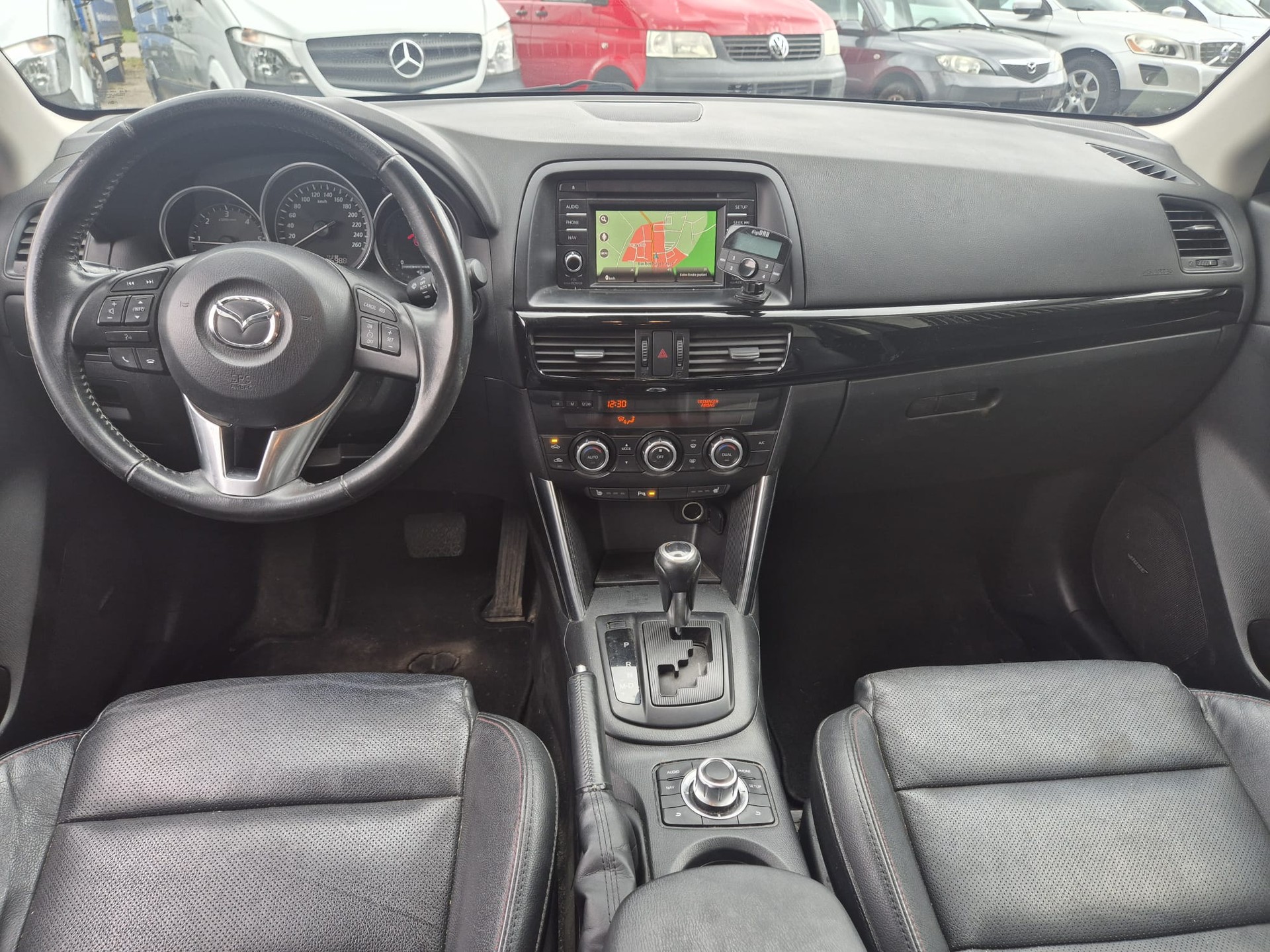 MAZDA CX-5 2.2 D HP Revolution AWD Automatic-image-8