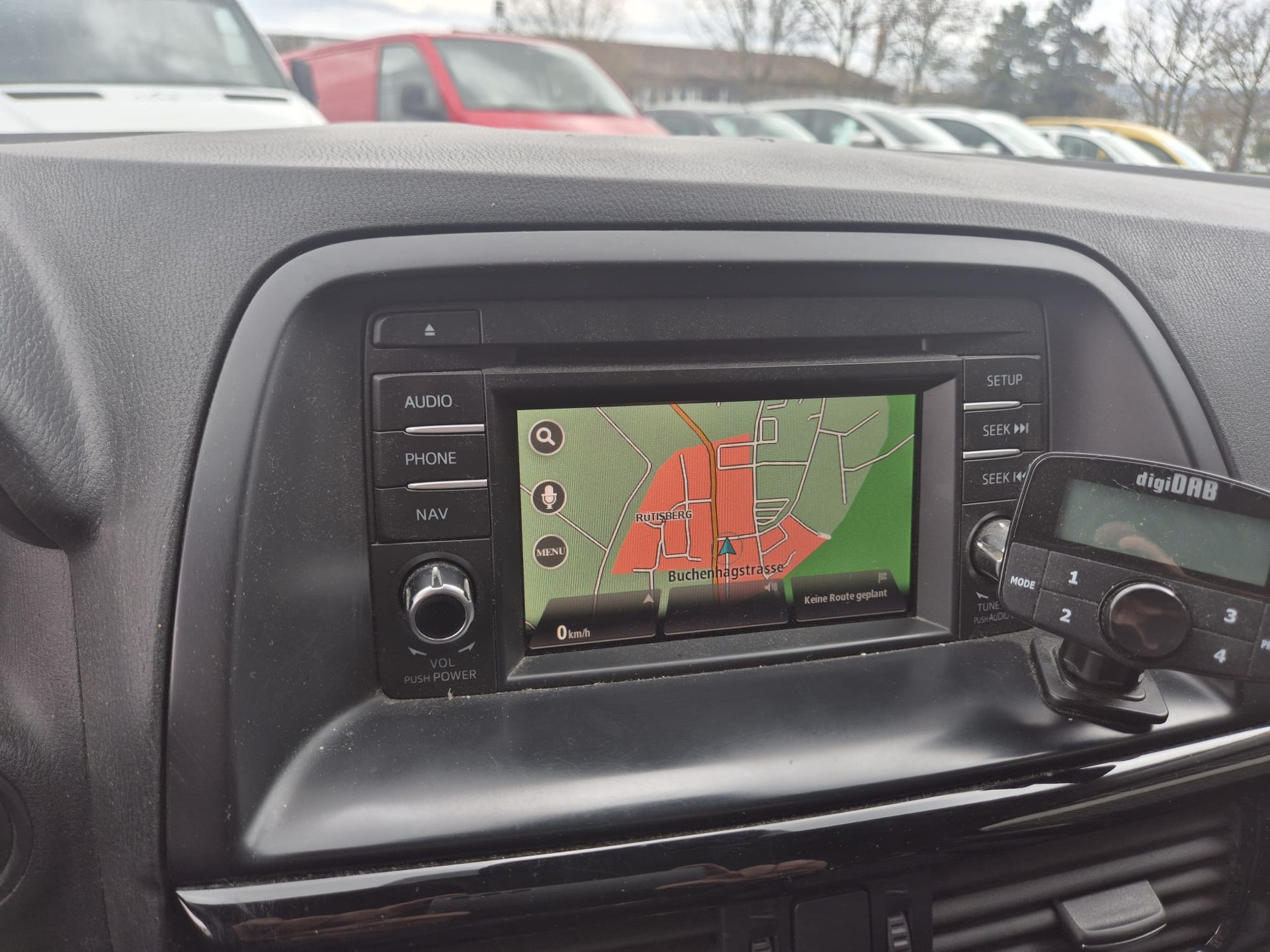 MAZDA CX-5 2.2 D HP Revolution AWD Automatic-image-13