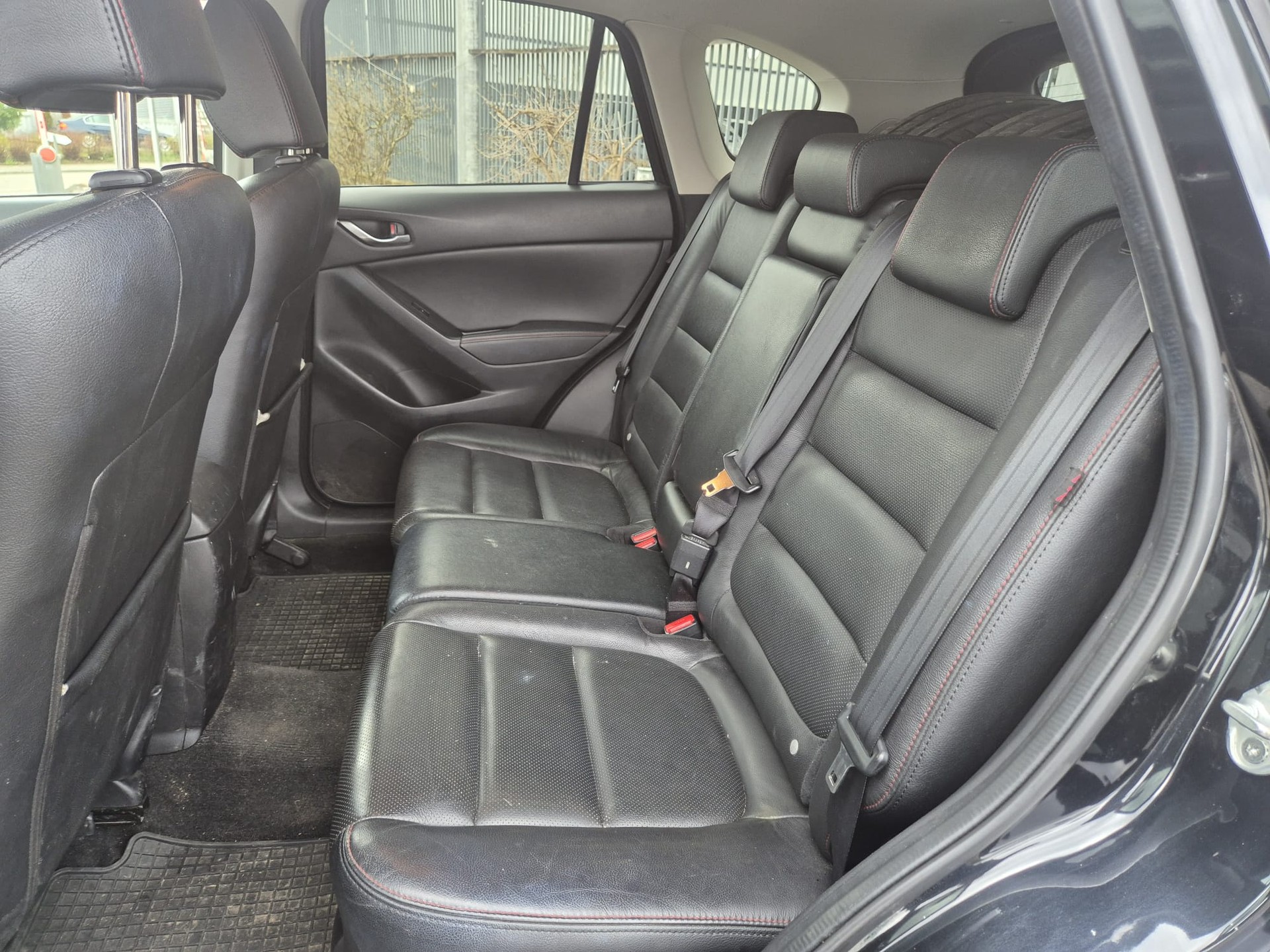MAZDA CX-5 2.2 D HP Revolution AWD Automatic-image-11