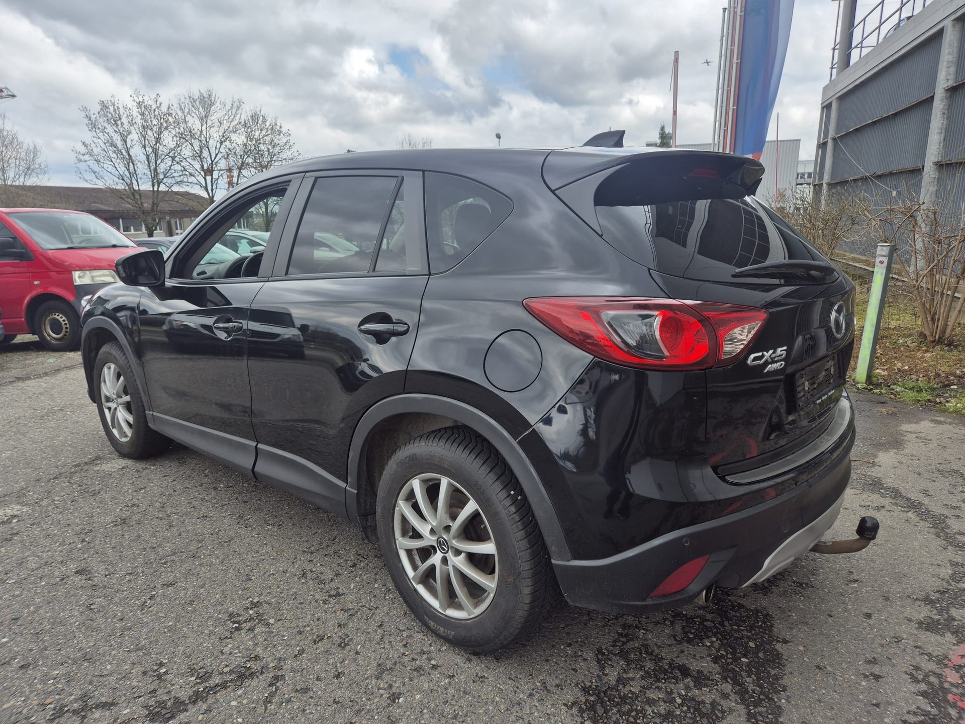MAZDA CX-5 2.2 D HP Revolution AWD Automatic-image-10