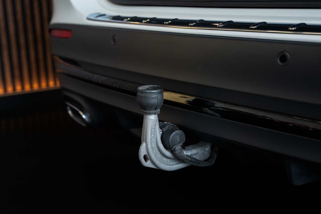 MERCEDES-BENZ GLA 250 4Matic AMG Line 8G-DCT-image-34