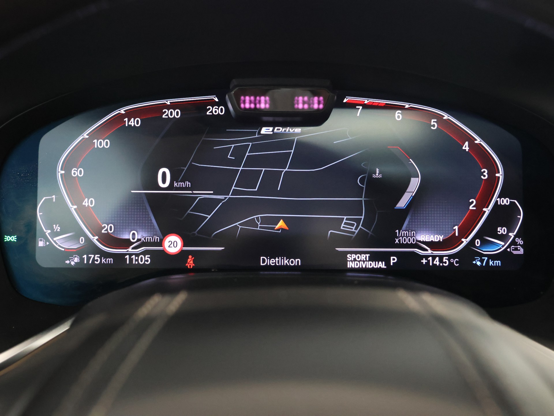 BMW 745Le xDrive Steptronic *MASSAGESITZE* *BOWERS & WILKINS DIAMONDS* *SKY LOUNGE*-image-22