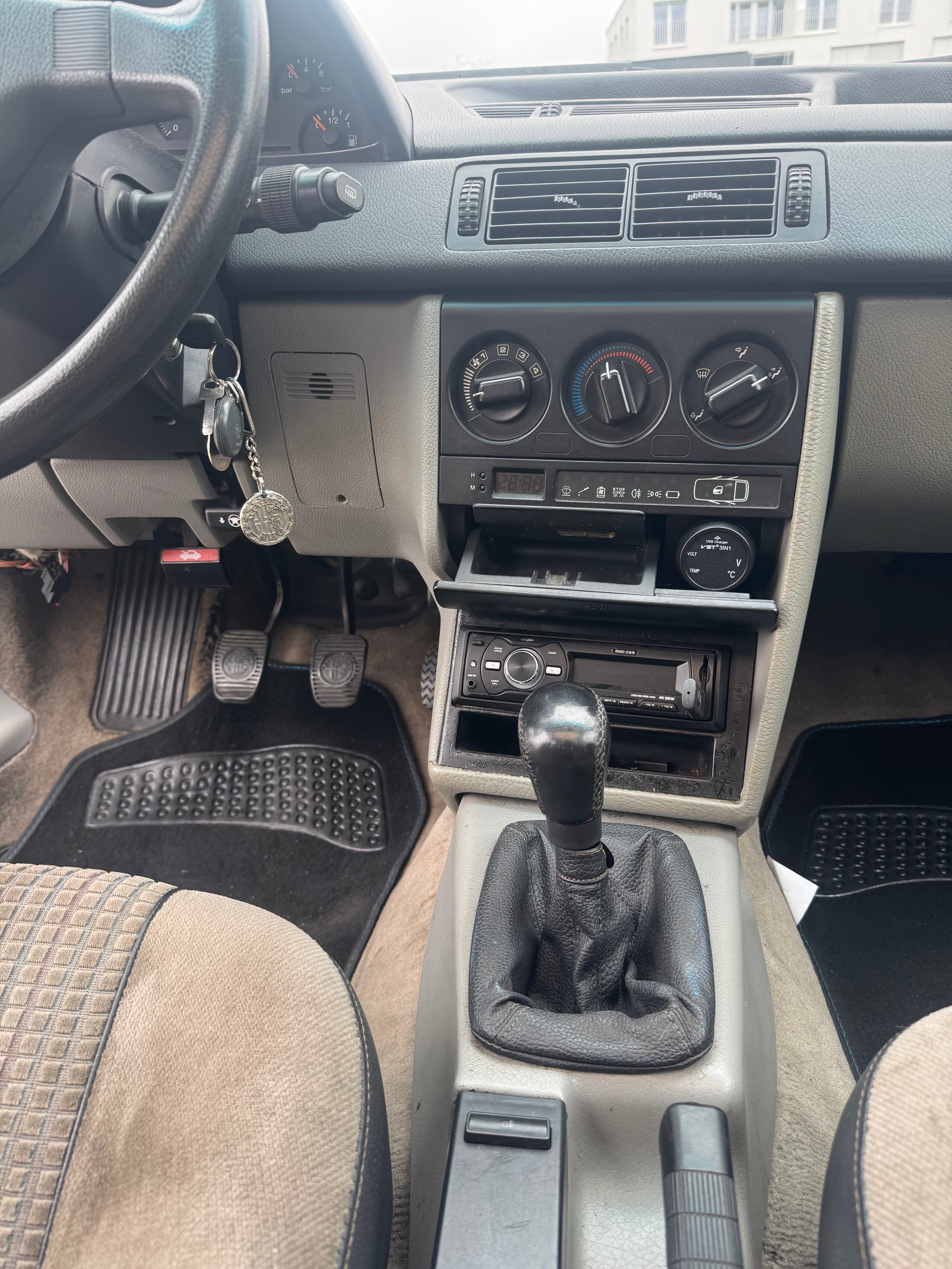 ALFA ROMEO 155 2.0 TS-image-8