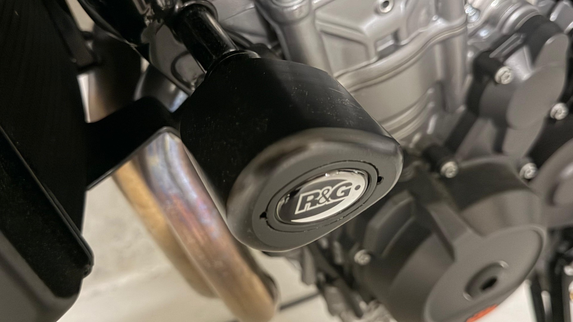 KTM 890 Duke-image-7