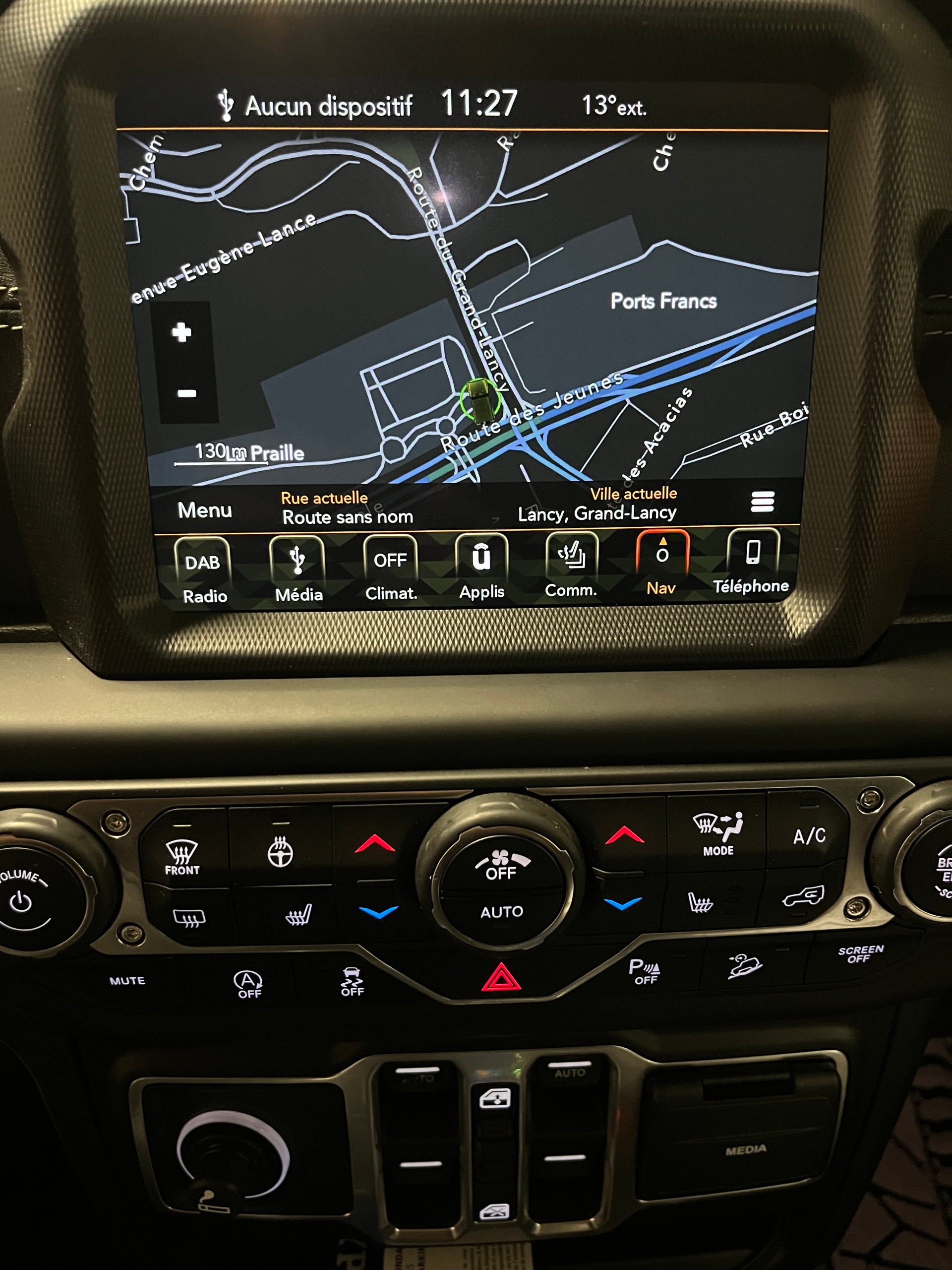JEEP Wrangler 2.2MJ Unlimited Sahara Automatic-image-13