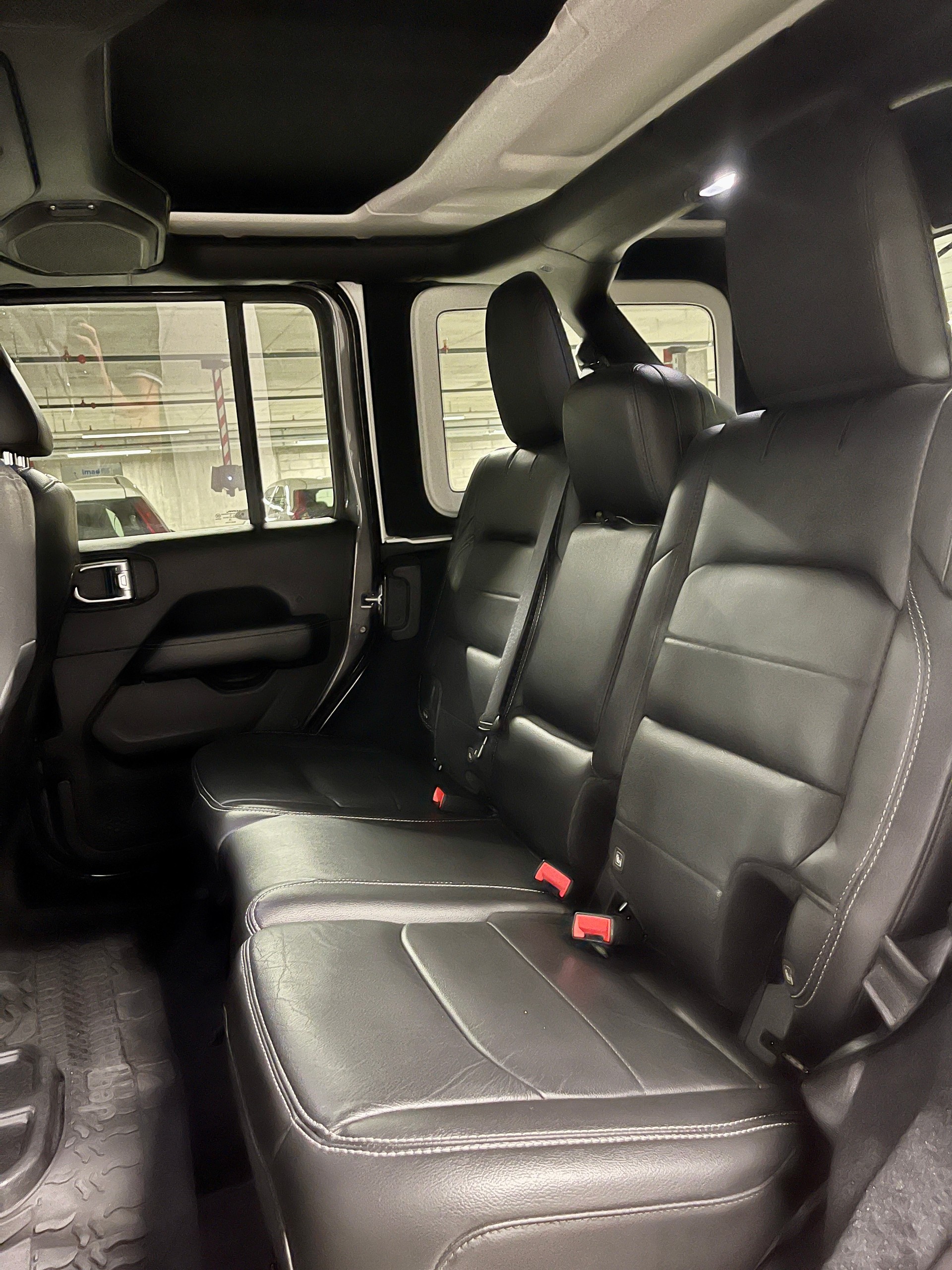 JEEP Wrangler 2.2MJ Unlimited Sahara Automatic-image-21