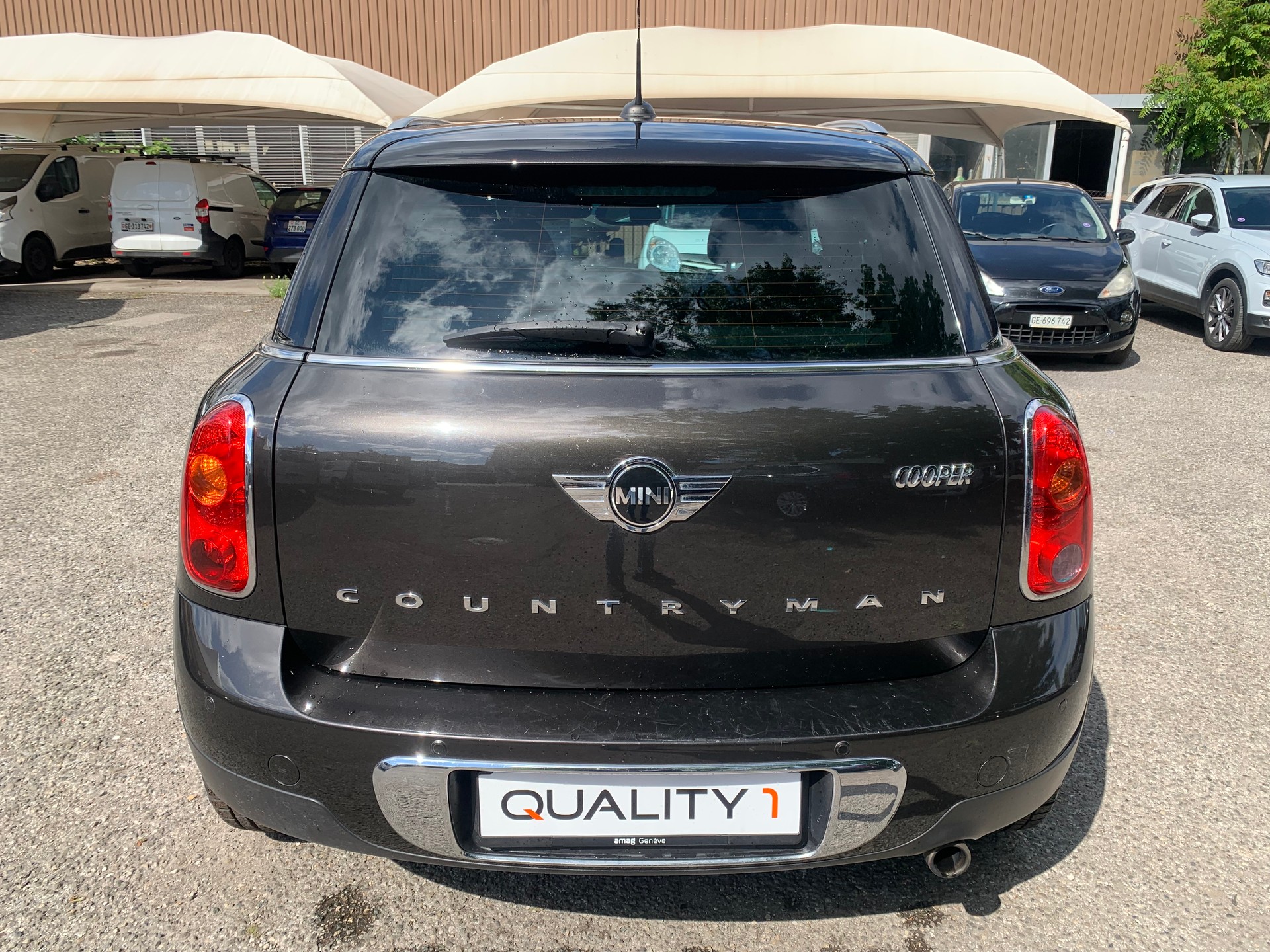 MINI Countryman Cooper FWD Steptronic-image-5