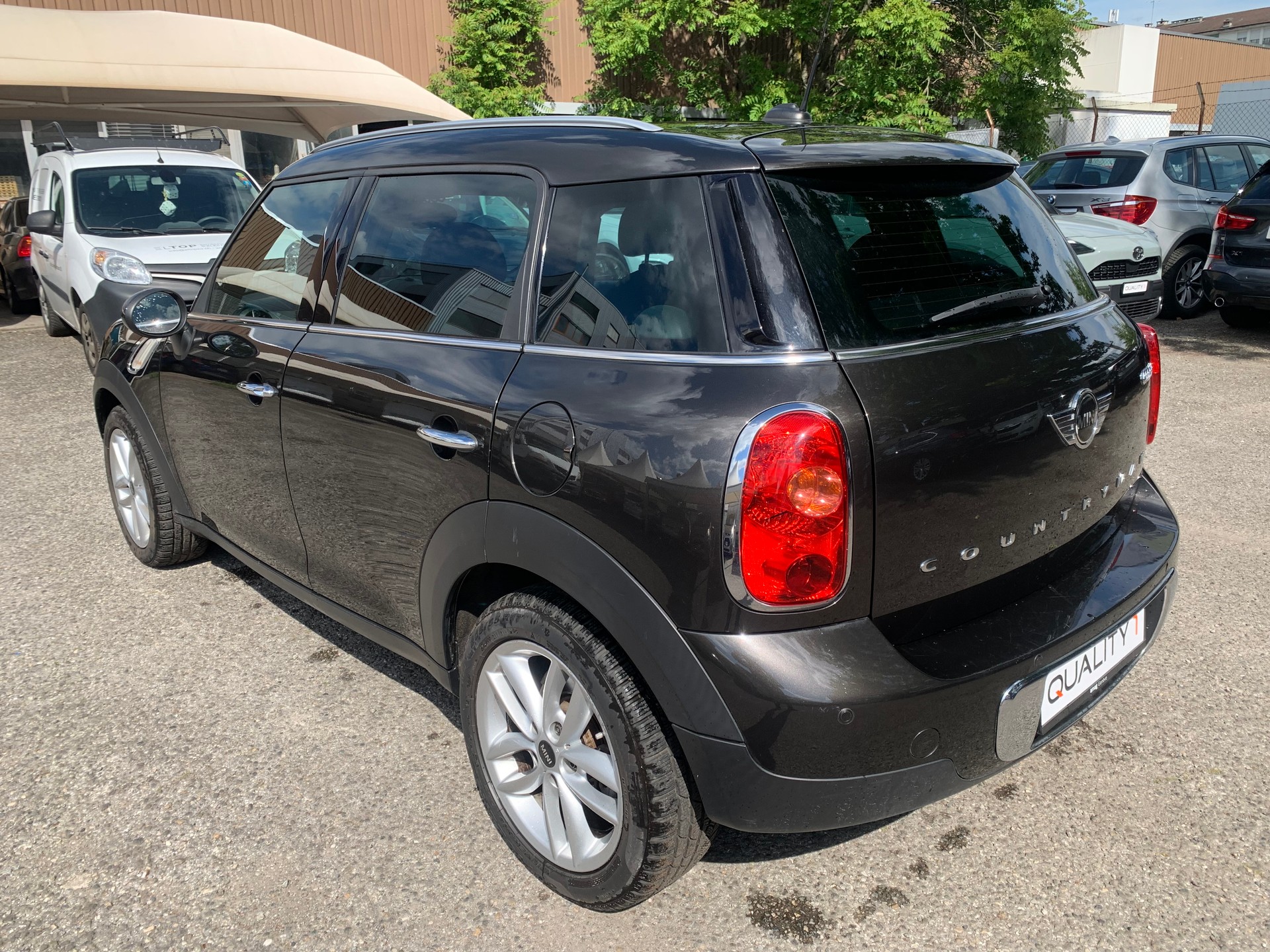 MINI Countryman Cooper FWD Steptronic-image-4