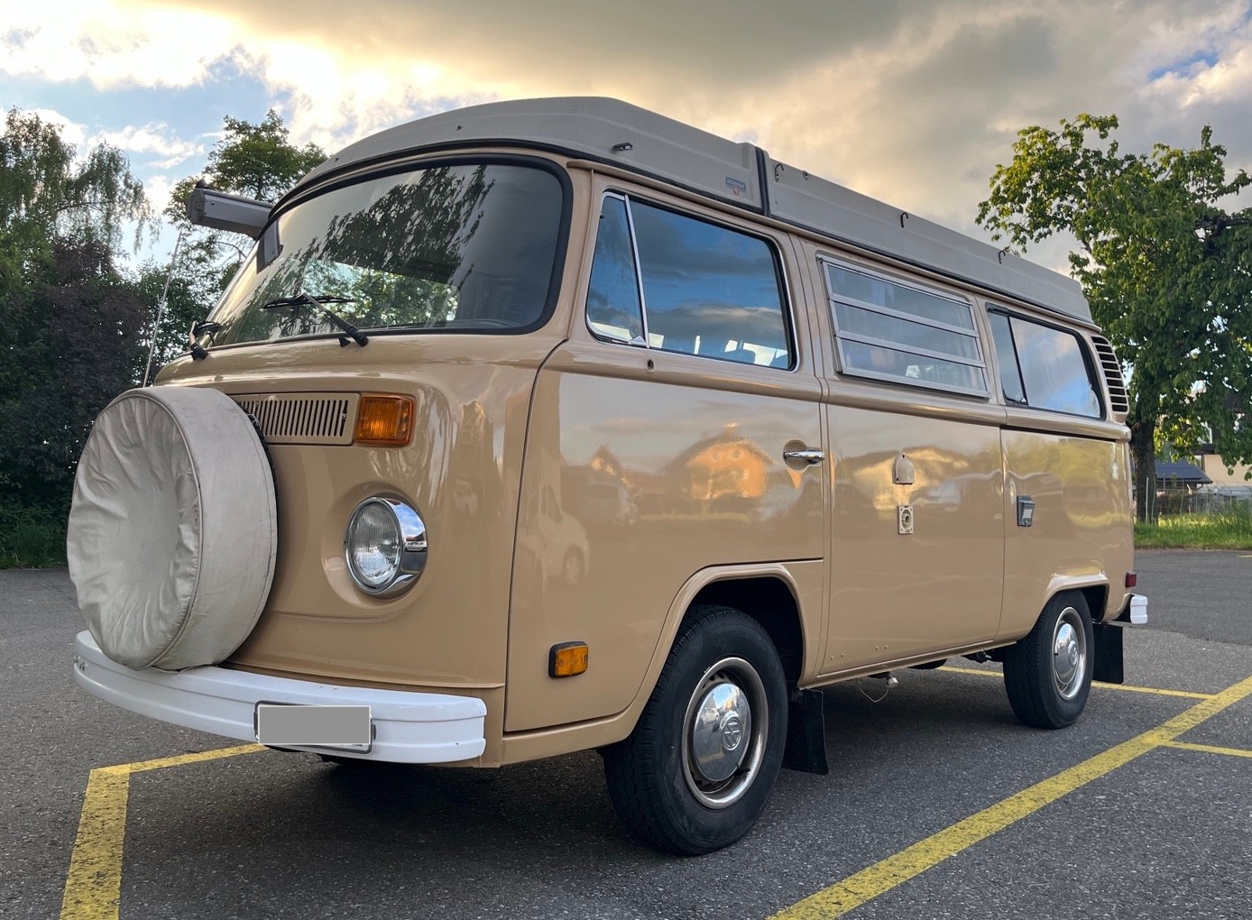 VW Westfalia T2 Campmobile-image-1