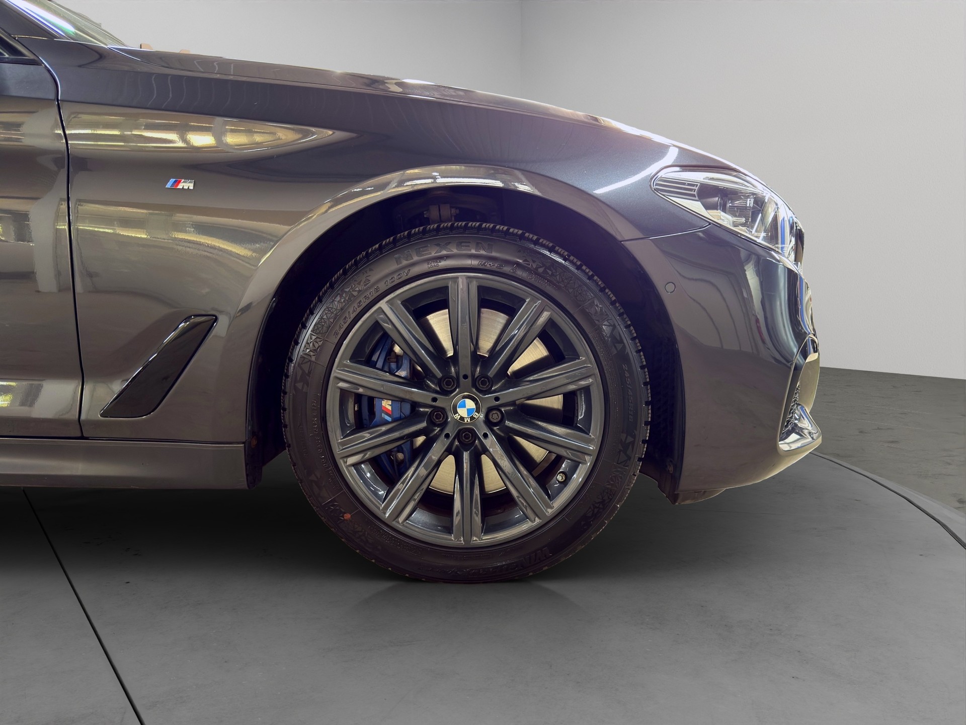 BMW 540i xDrive Touring M-Sportpaket Steptronic-image-8