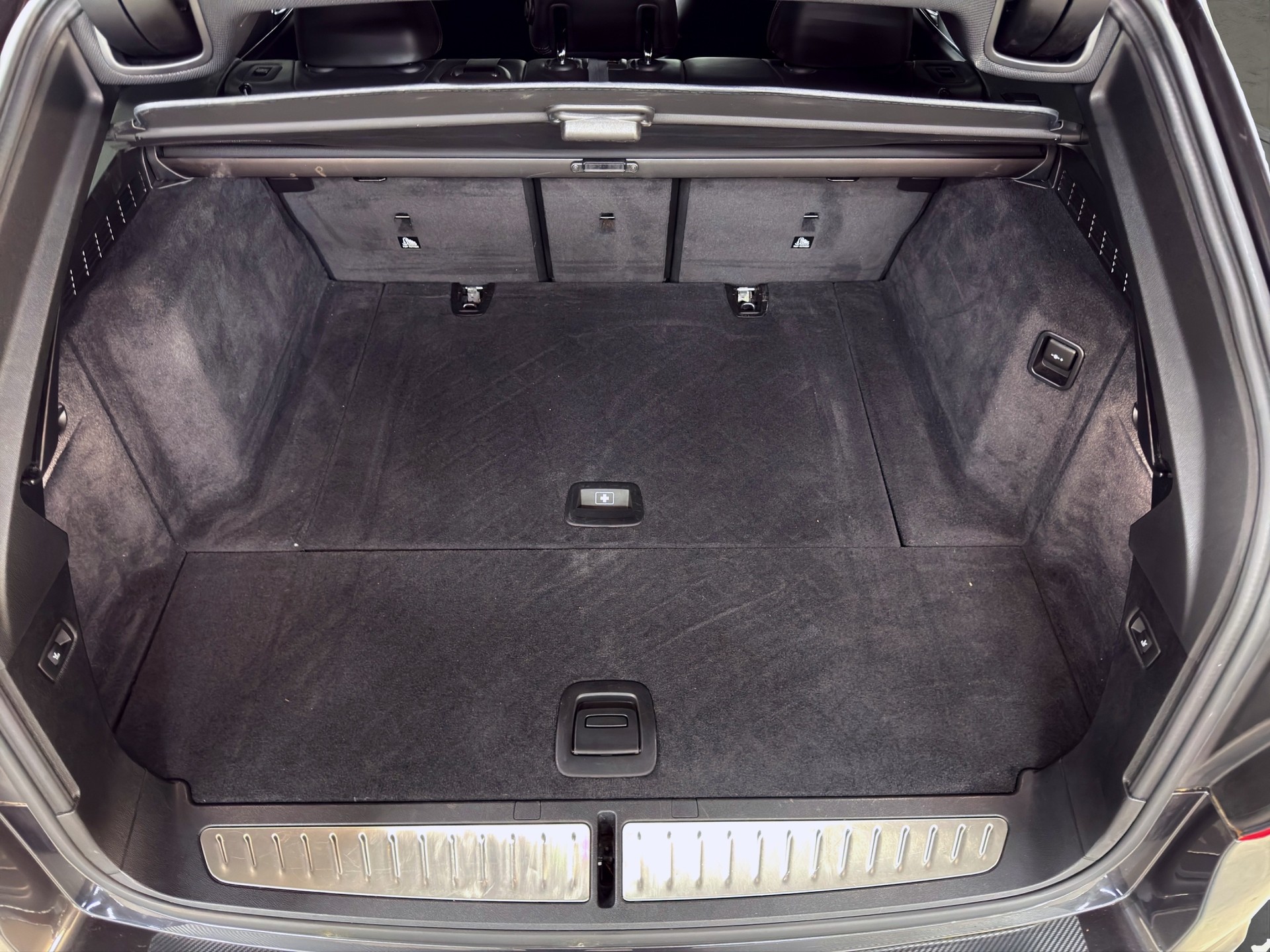 BMW 540i xDrive Touring M-Sportpaket Steptronic-image-27