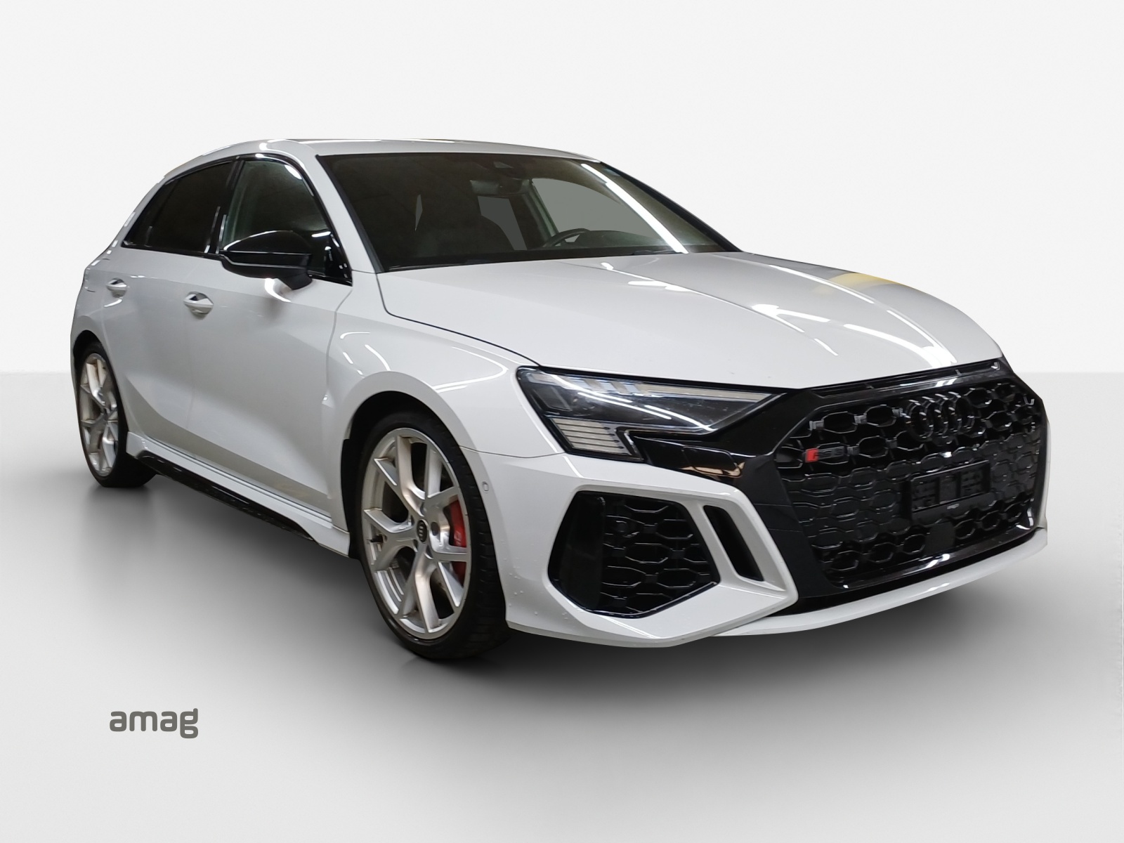 AUDI RS3 Sportback 2.5 TSI quattro S-tronic-image-5