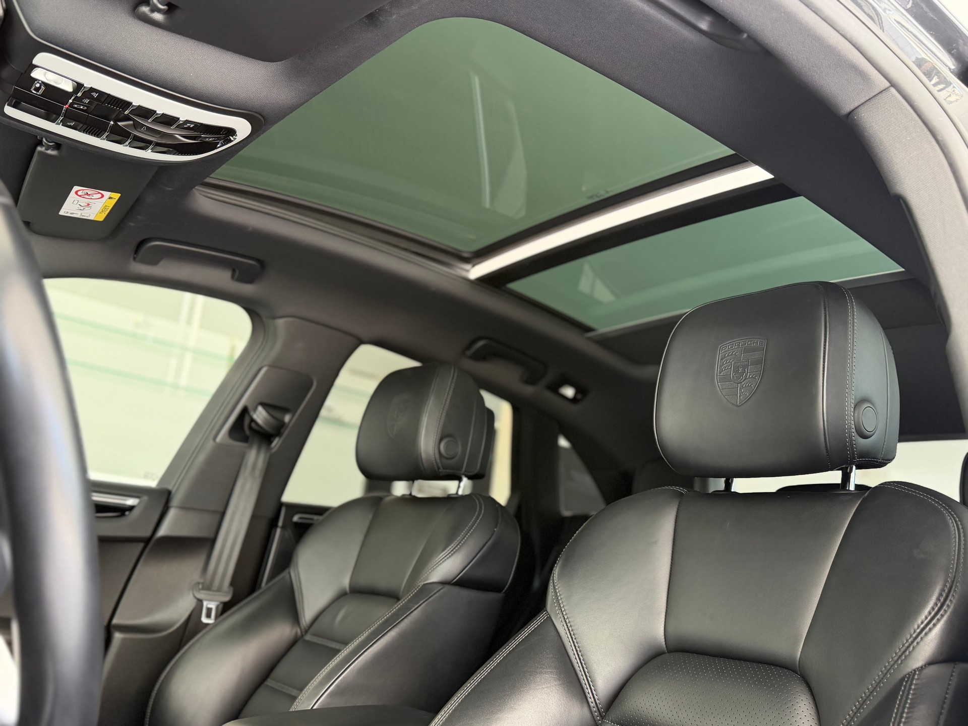 PORSCHE Macan S PDK-image-26