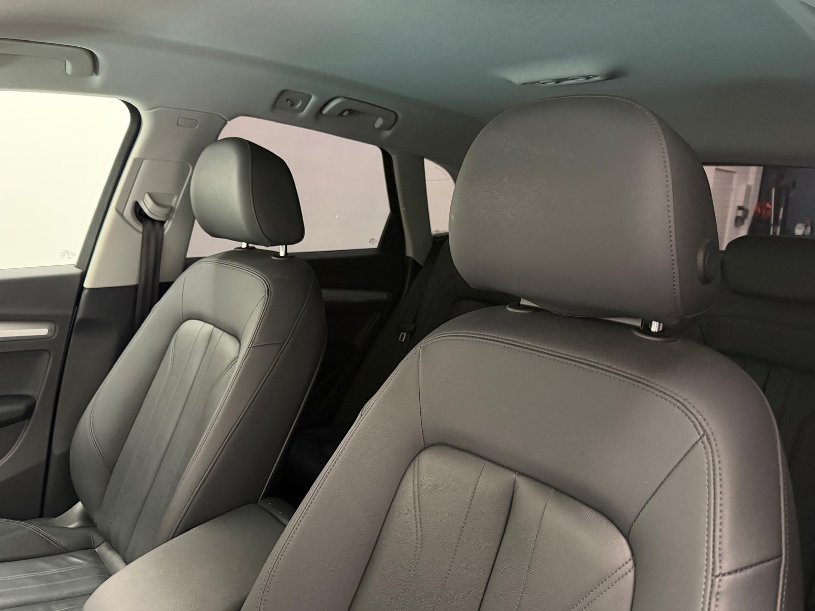 AUDI Q5 40 TDI quattro S-tronic-image-12