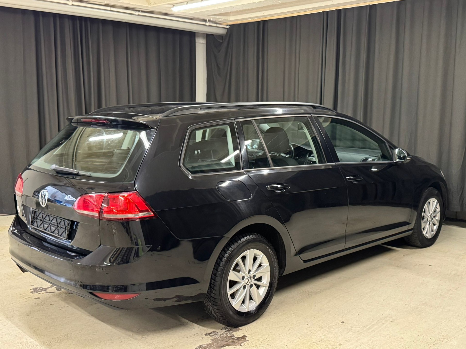 VW Golf Variant 1.4 TSI Comfortline-image-3