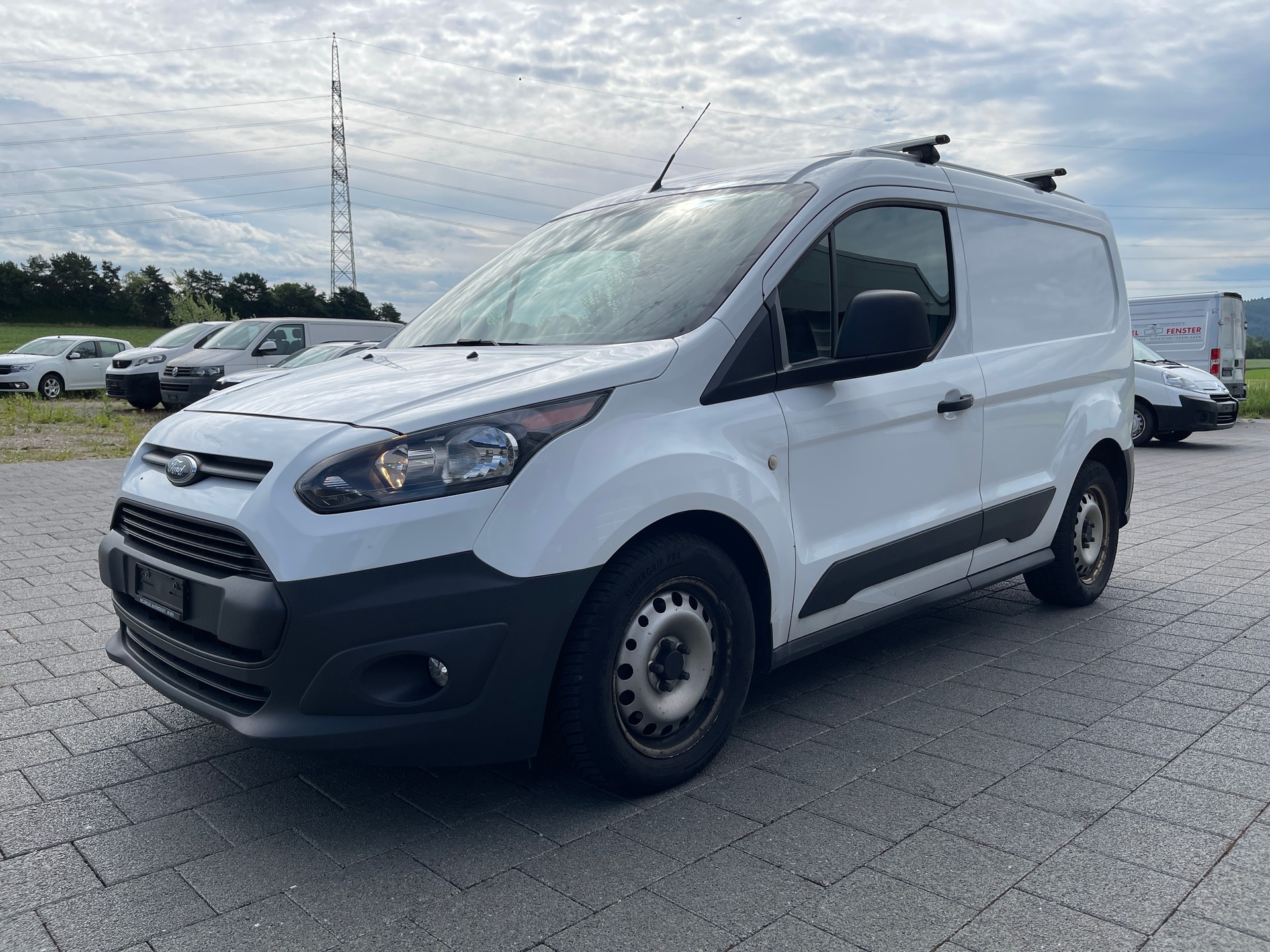 FORD Transit Connect Van T200 1.5 Eco Blue Trend-image-1