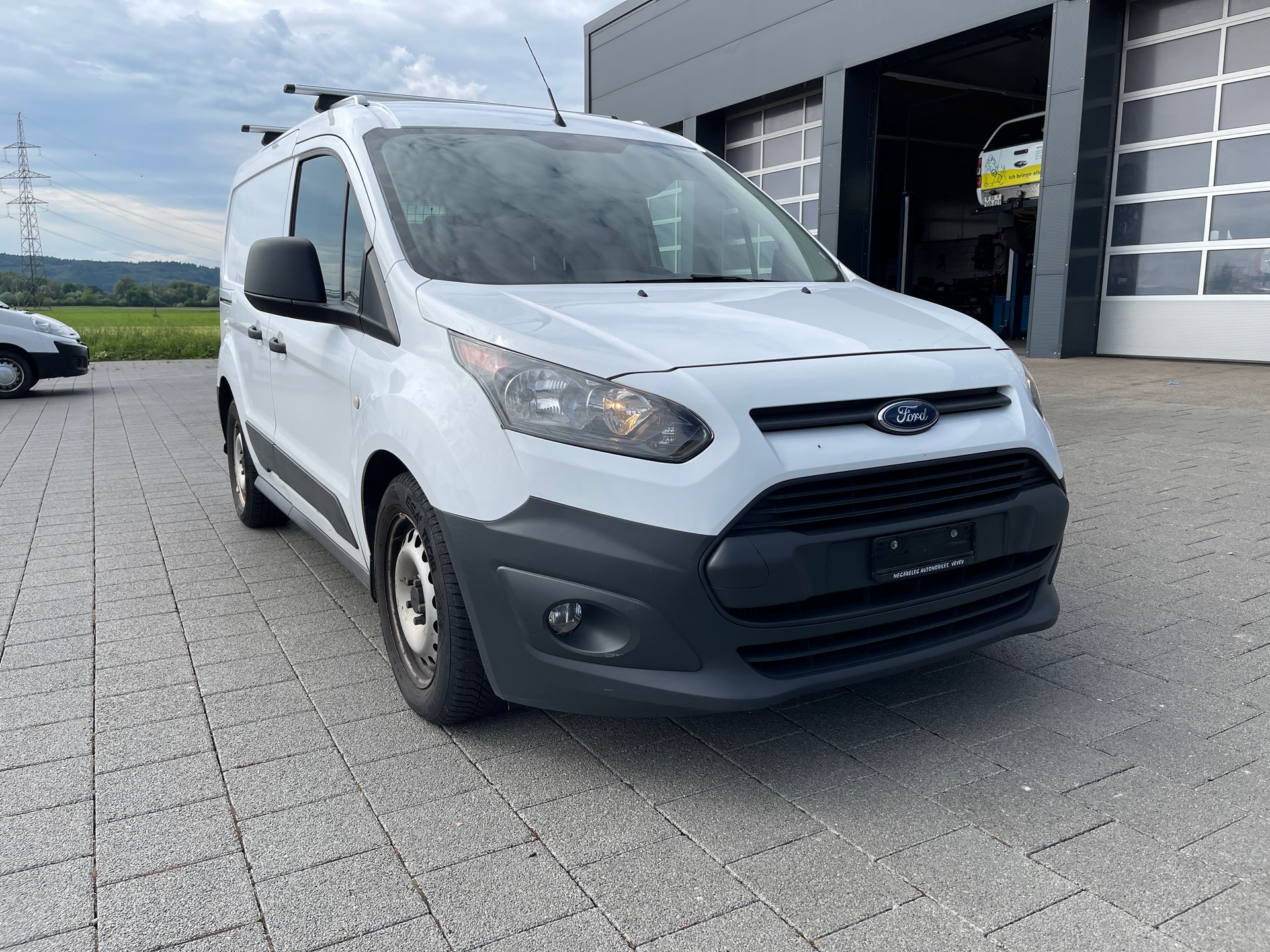 FORD Transit Connect Van T200 1.5 Eco Blue Trend-image-5