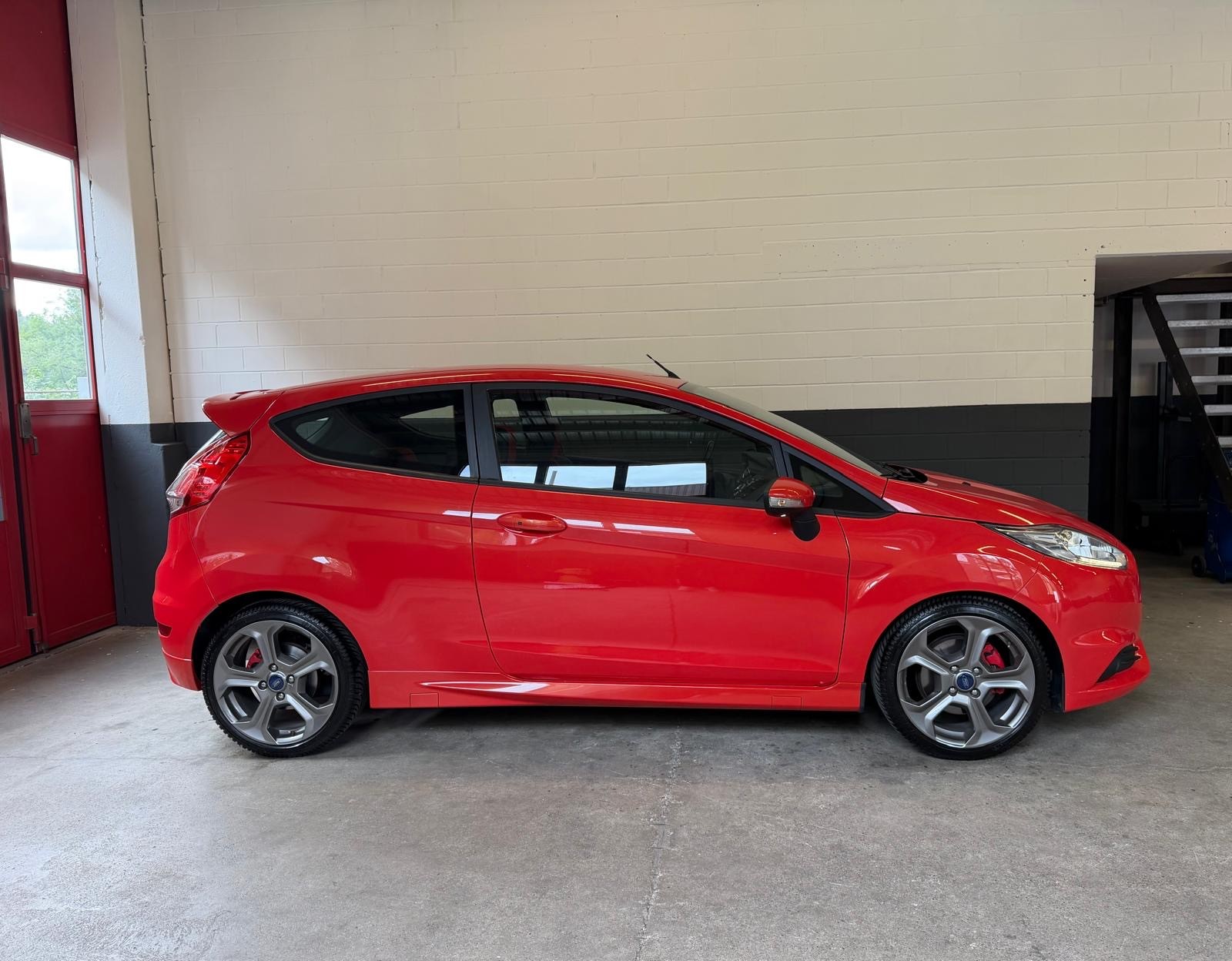 FORD Fiesta 1.6 SCTi ST-2 //NEU AB MFK!-image-2