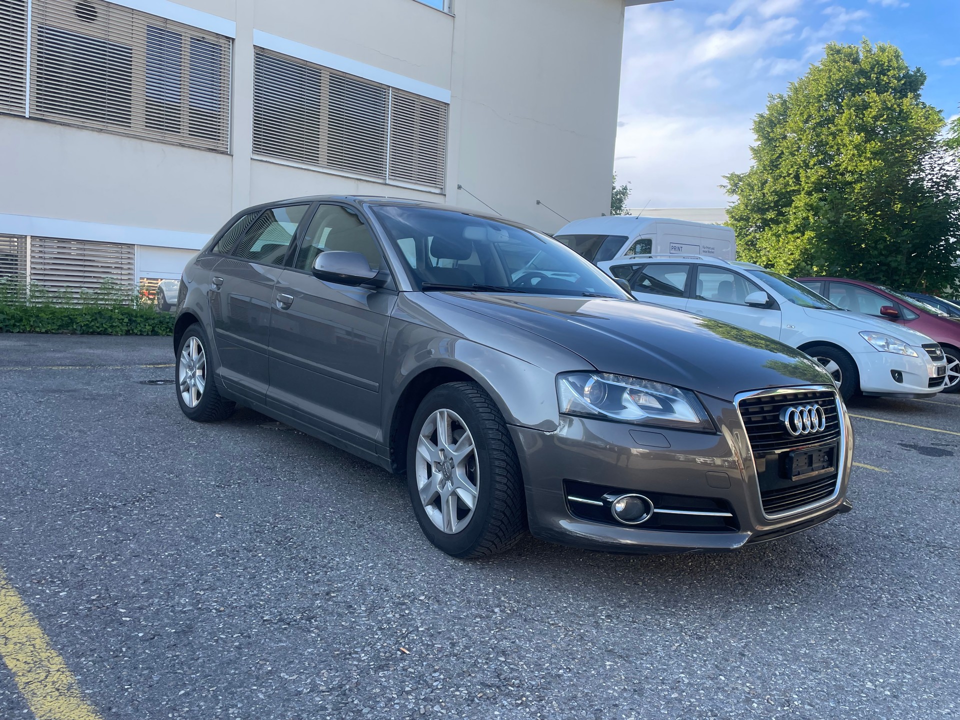 AUDI A3 Sportback 1.8 TFSI Ambiente S-tronic-image-1