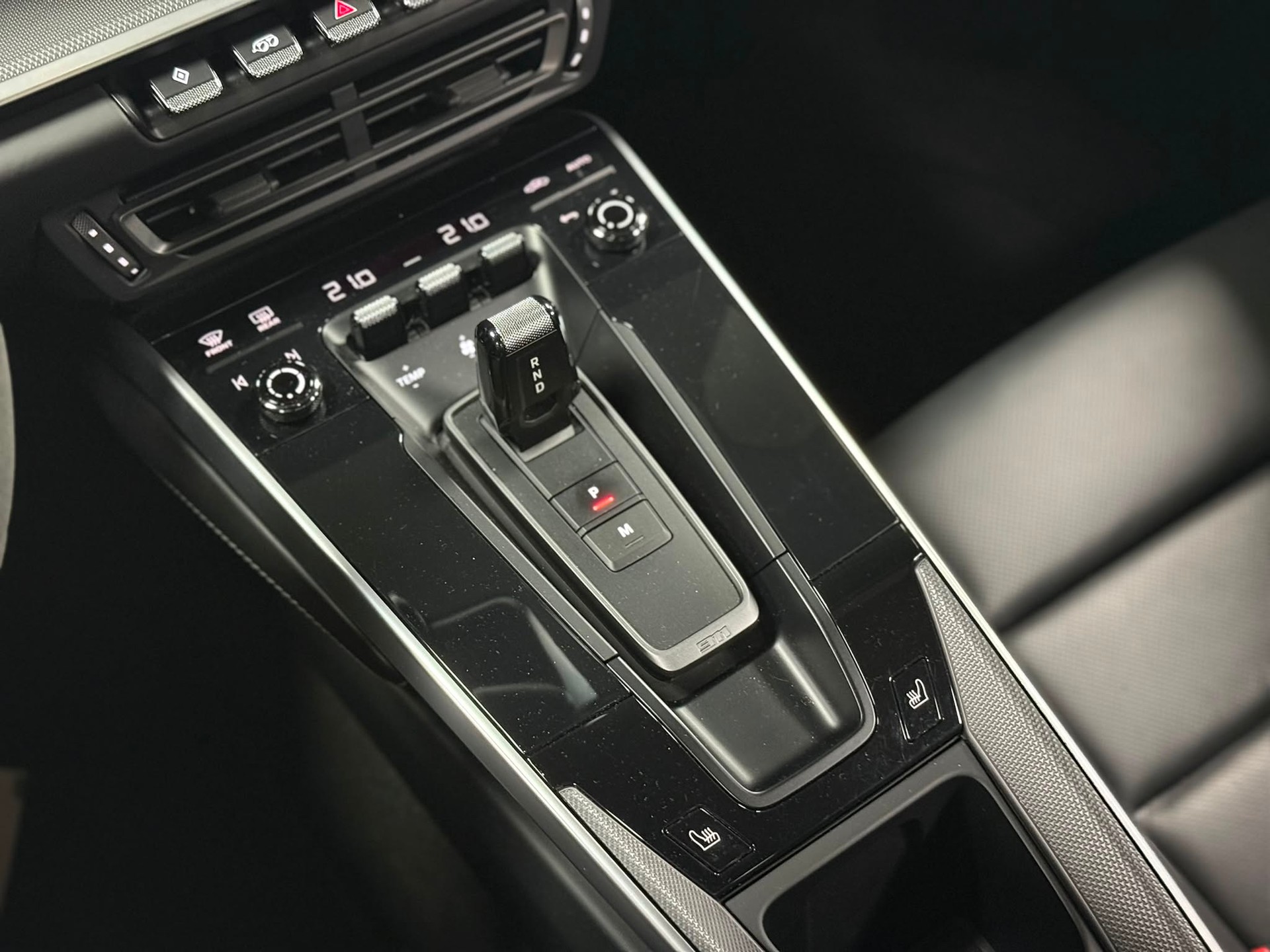 PORSCHE 911 Turbo PDK-image-24