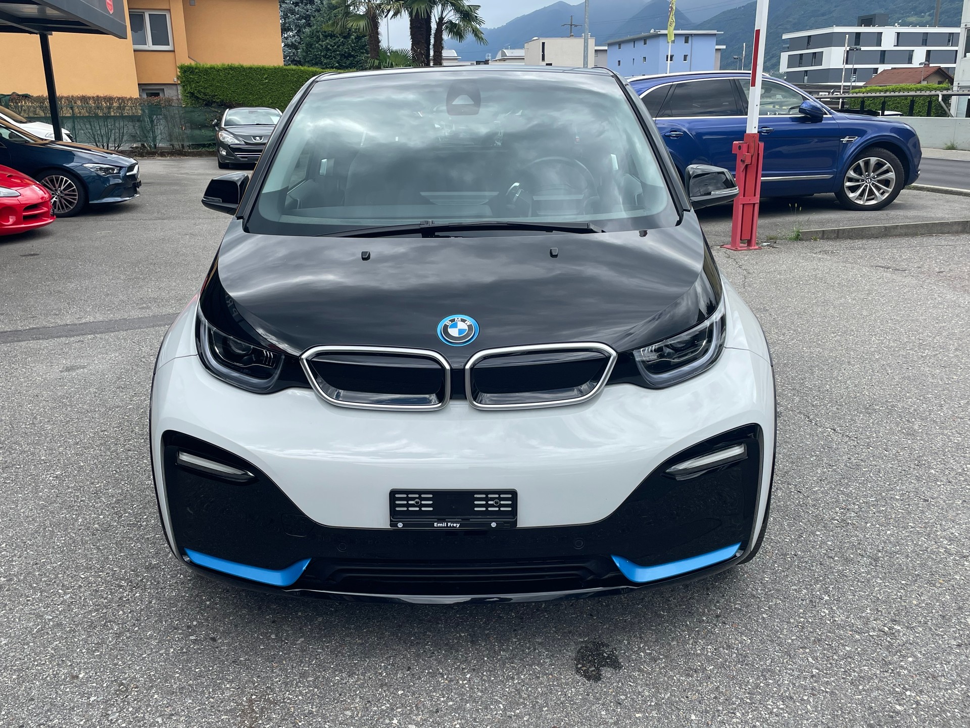 BMW i3s (120Ah)-image-13