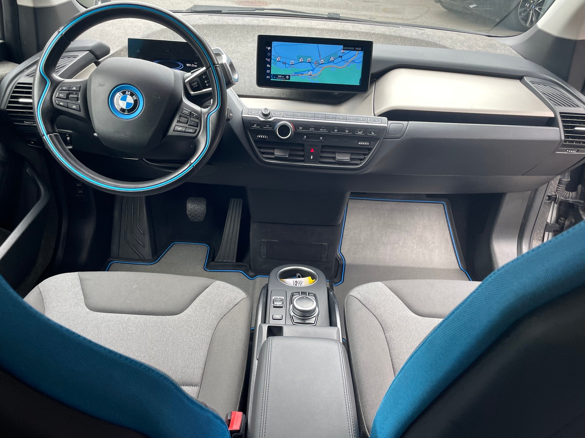 BMW i3s (120Ah)-image-10