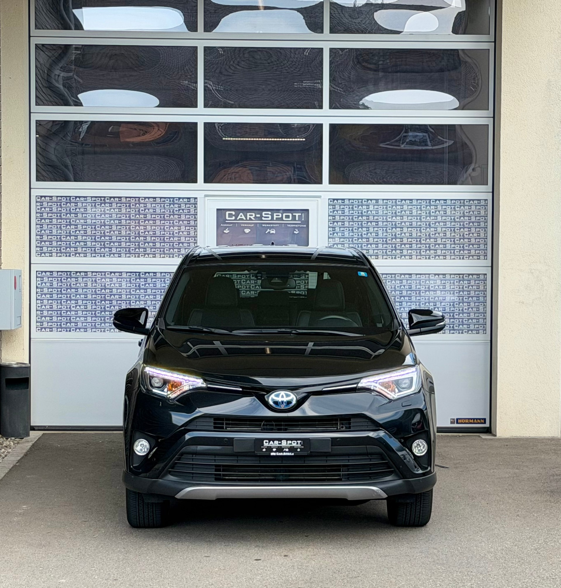 TOYOTA RAV-4 2.5 HSD Premium e-CVT-showroom-element-1