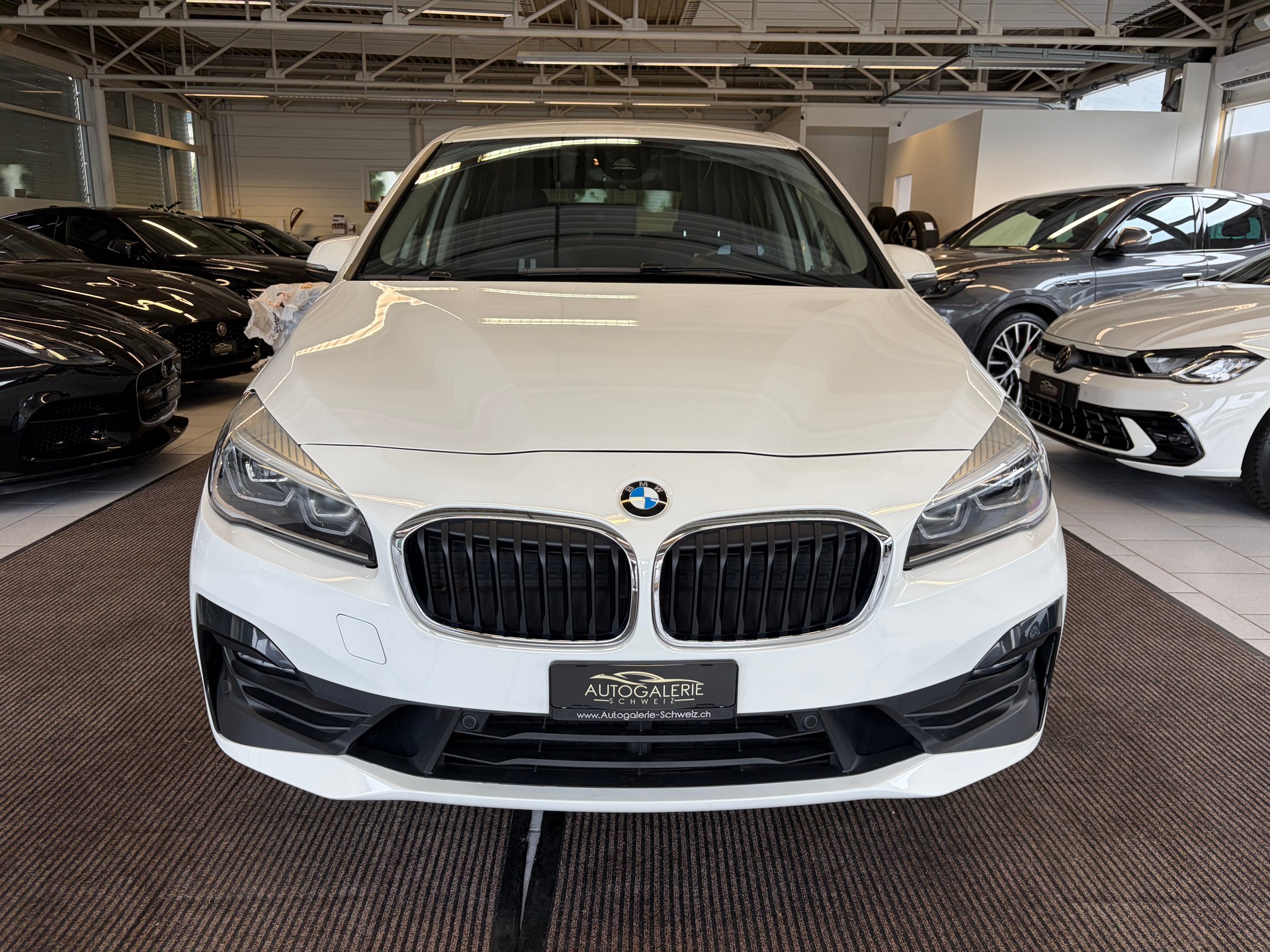 BMW 220d xDrive Gran Tourer | CH Fzg. | Driving Assistant Plus | Kamera | LED Scheinw. | HeadUp | Sportsitze |-image-35