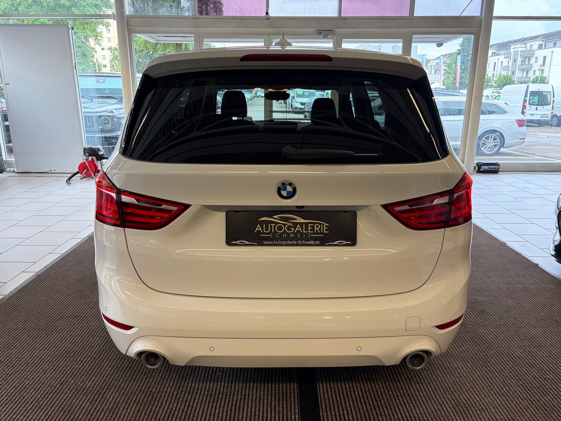 BMW 220d xDrive Gran Tourer | CH Fzg. | Driving Assistant Plus | Kamera | LED Scheinw. | HeadUp | Sportsitze |-image-25