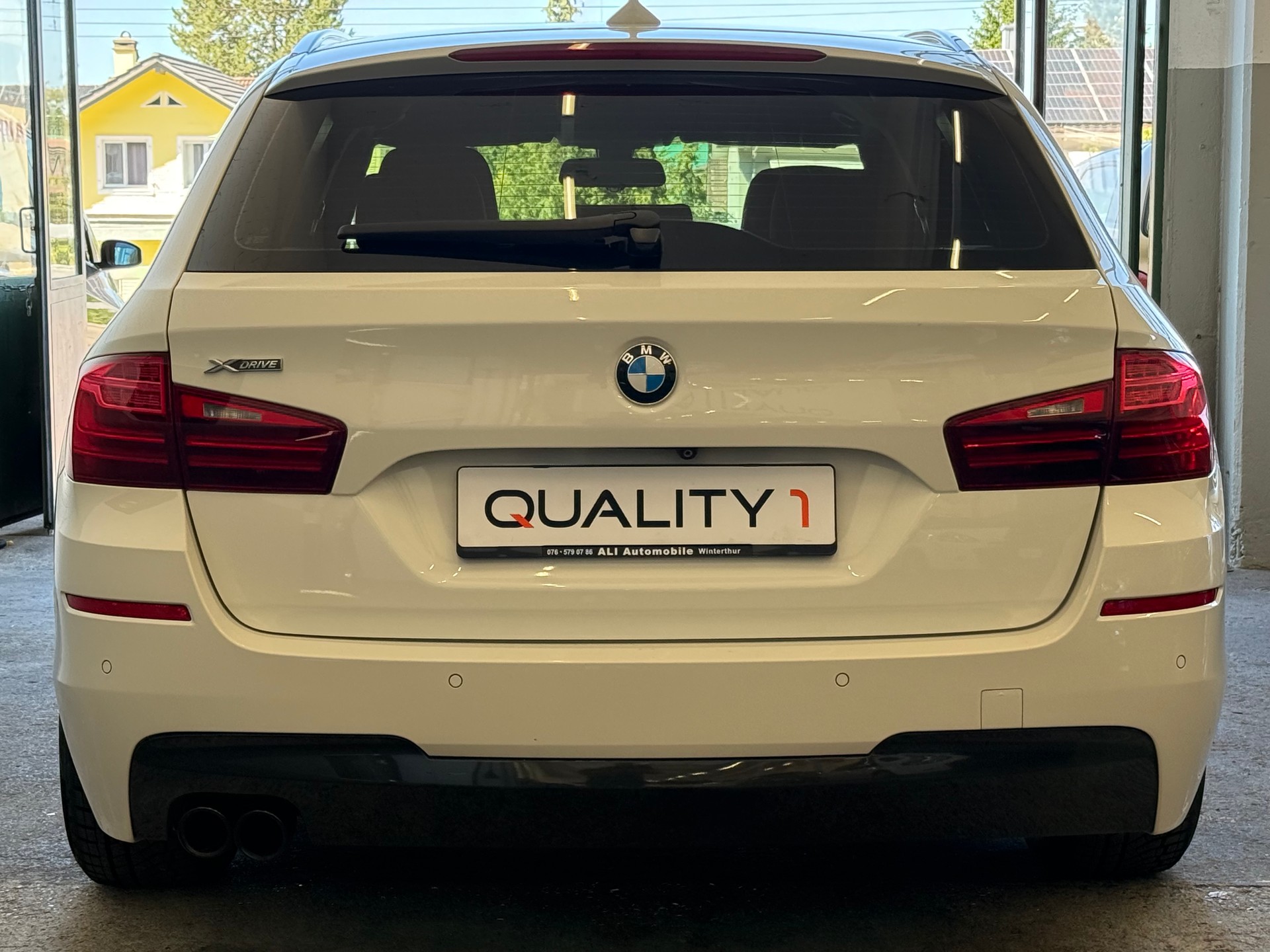 BMW 520d Touring xDrive Steptronic MSport-image-3