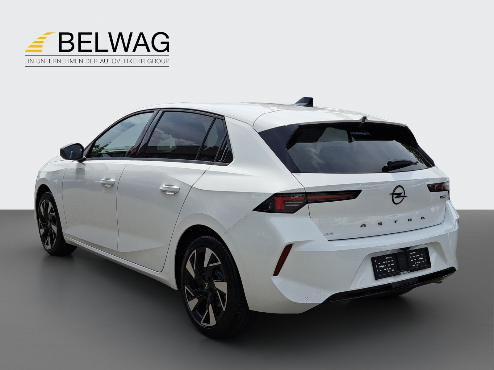 OPEL Astra 1.2T/136 GS Hybrid-image-3