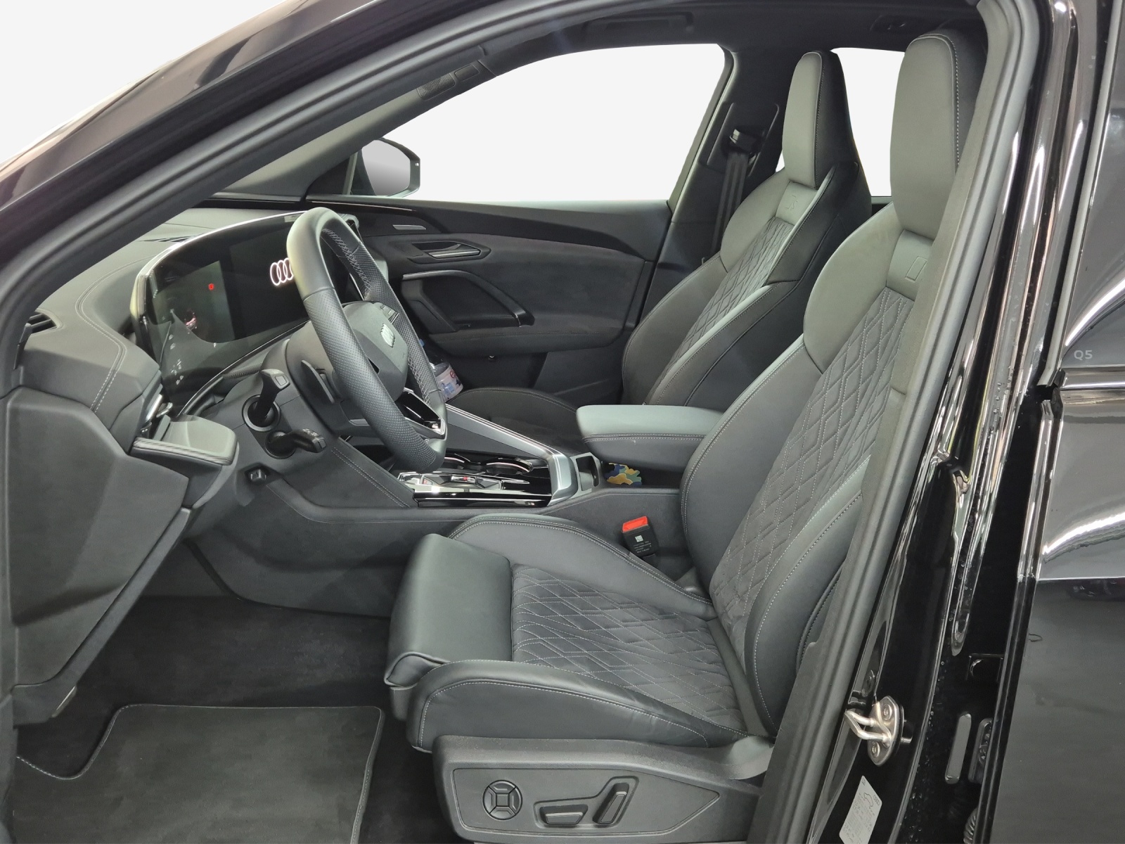 AUDI Q5 e-hybrid quattro 270 kW S-tronic-image-7