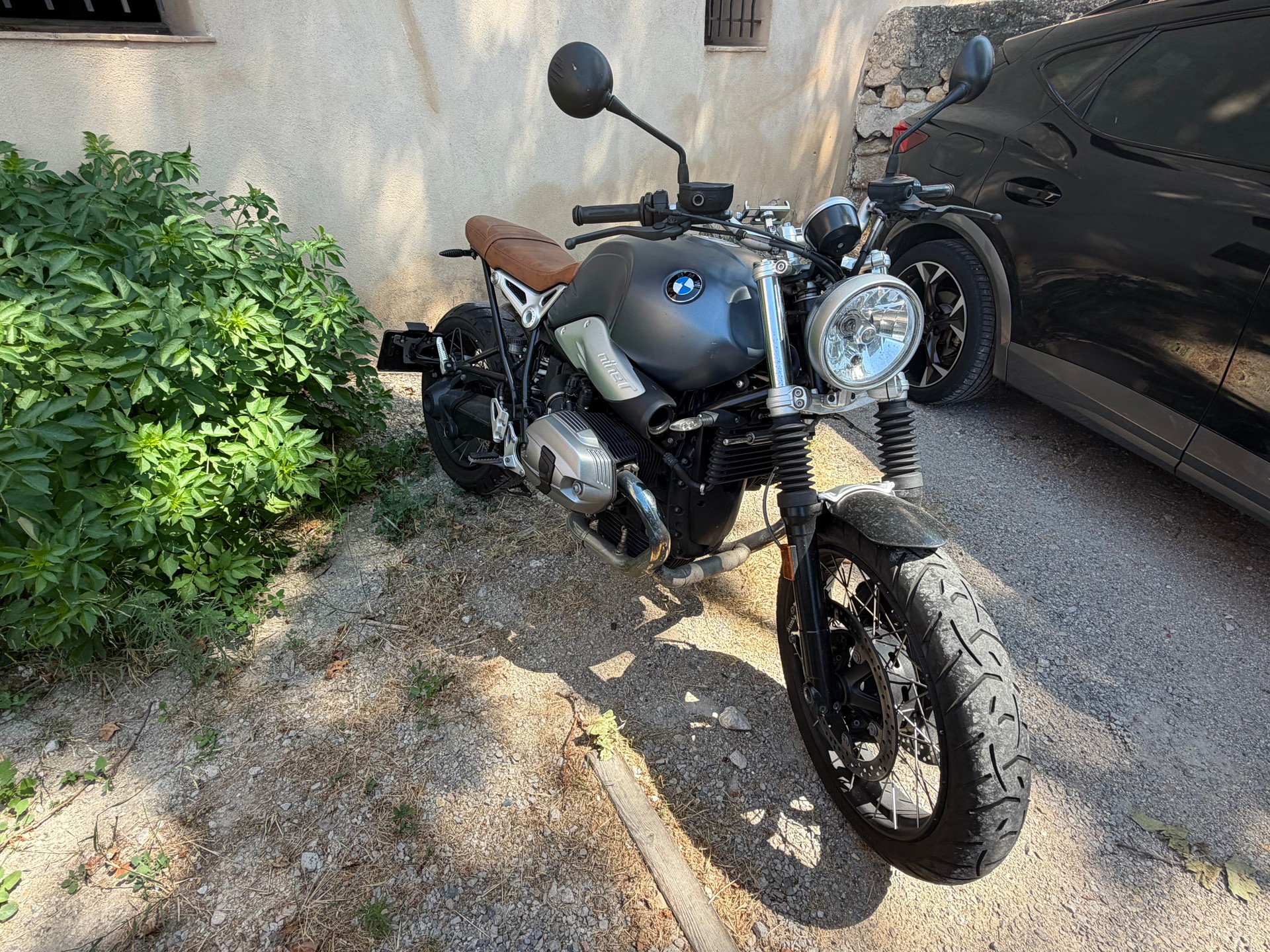 BMW R nineT Scrambler ABS-image-3