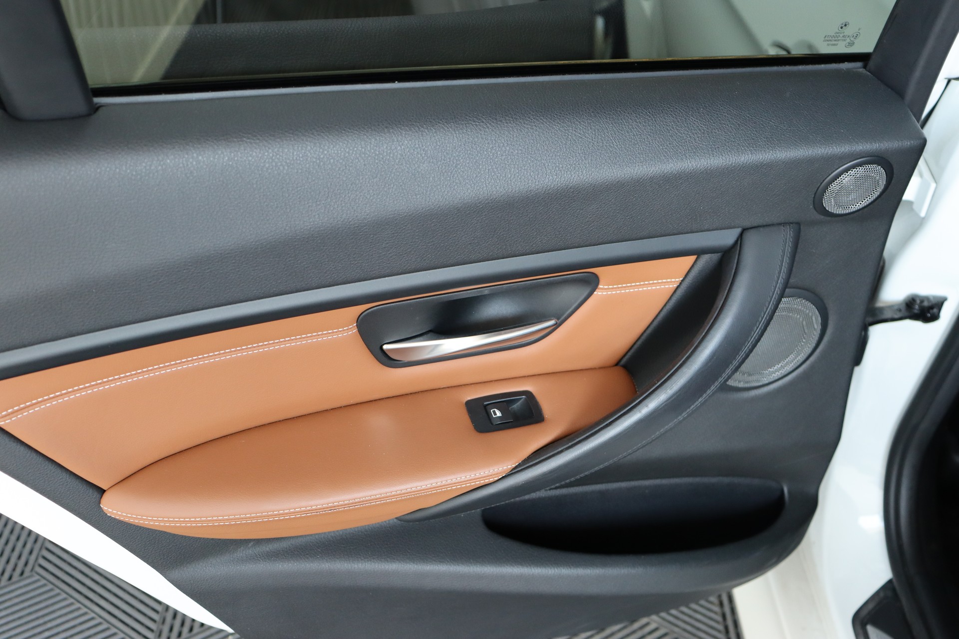BMW M3-image-24