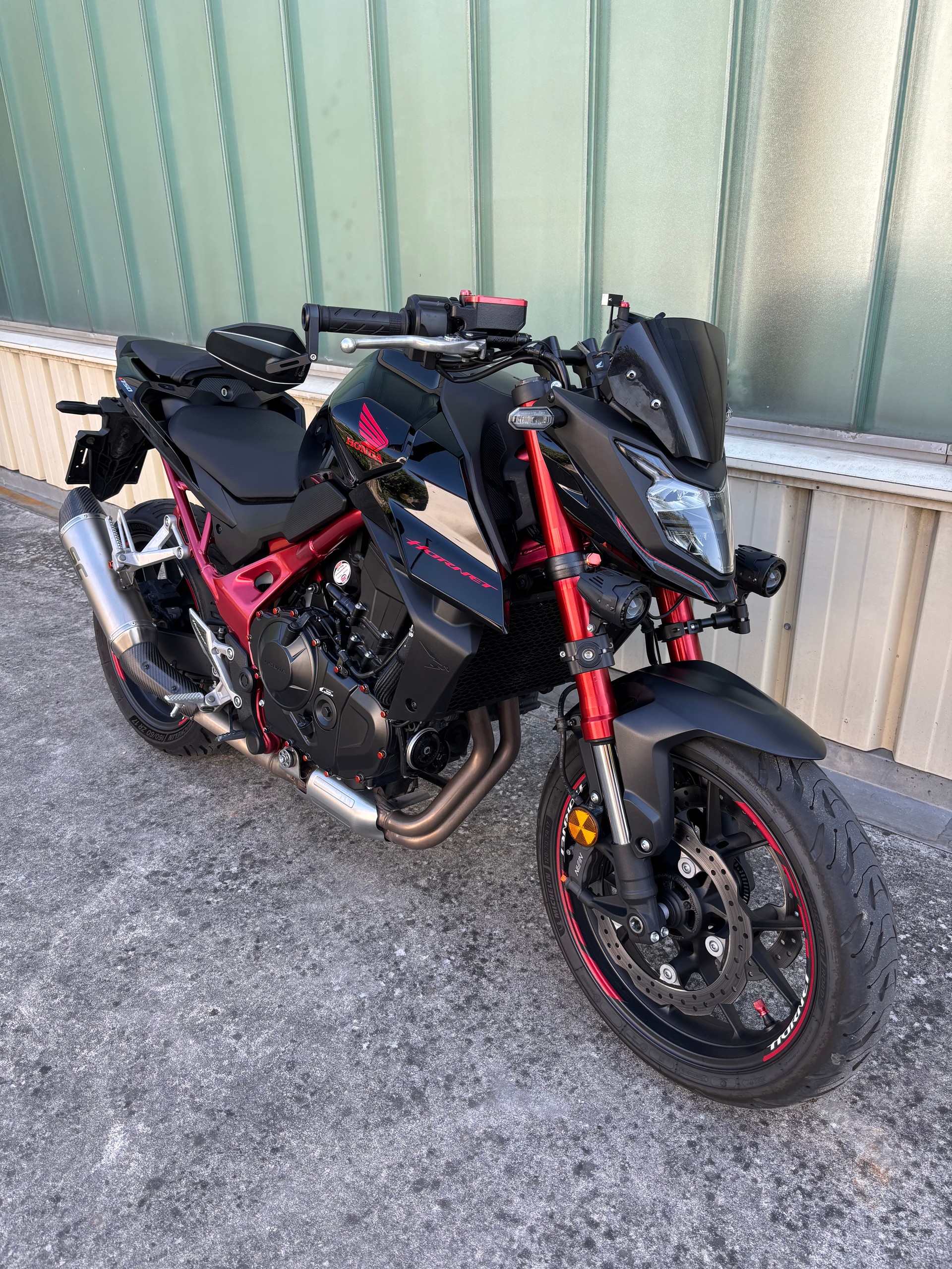 HONDA CB 750 Hornet (35kW)-image-2